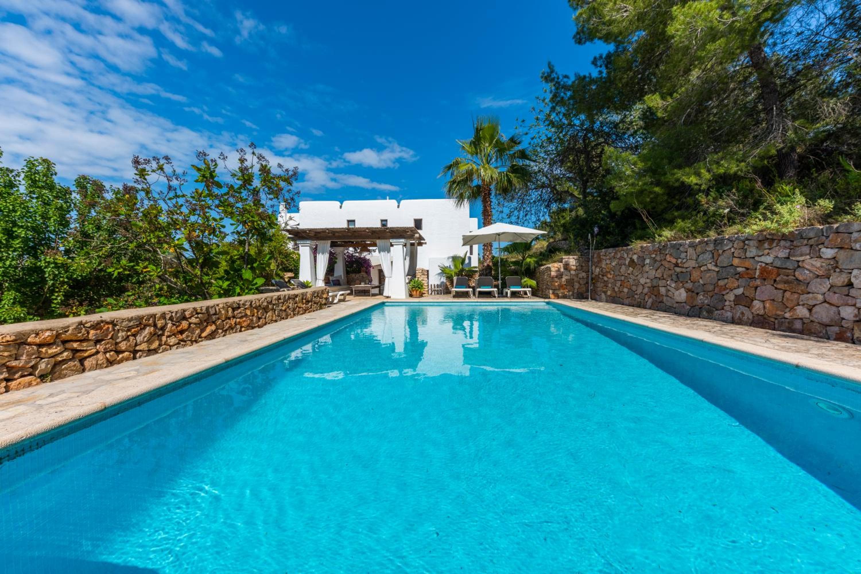 Villa con Piscina-zona muy tranquila - privacidad - sin turismo masivo — 3