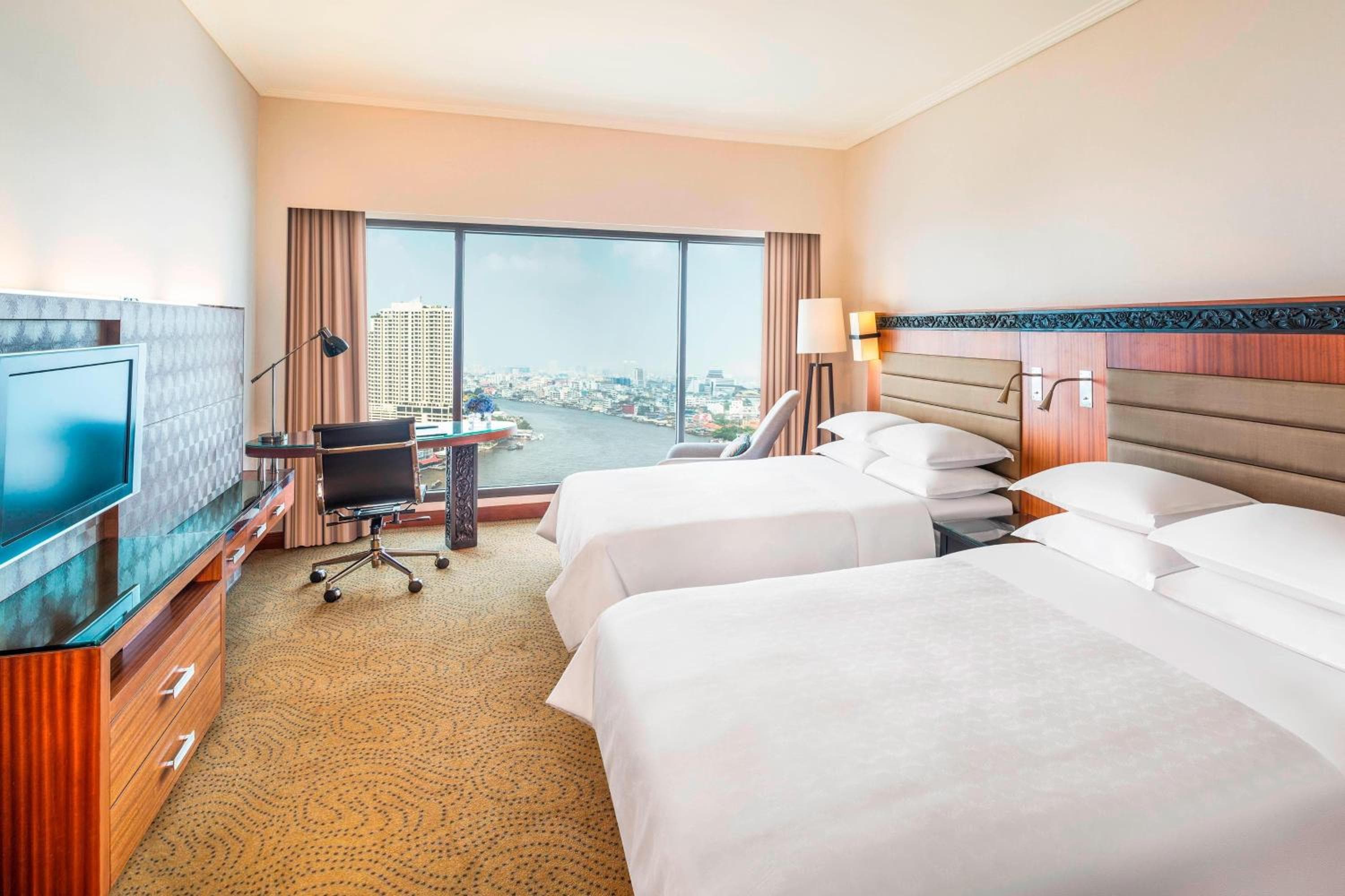 Royal Orchid Sheraton Riverside Hotel Bangkok — 28