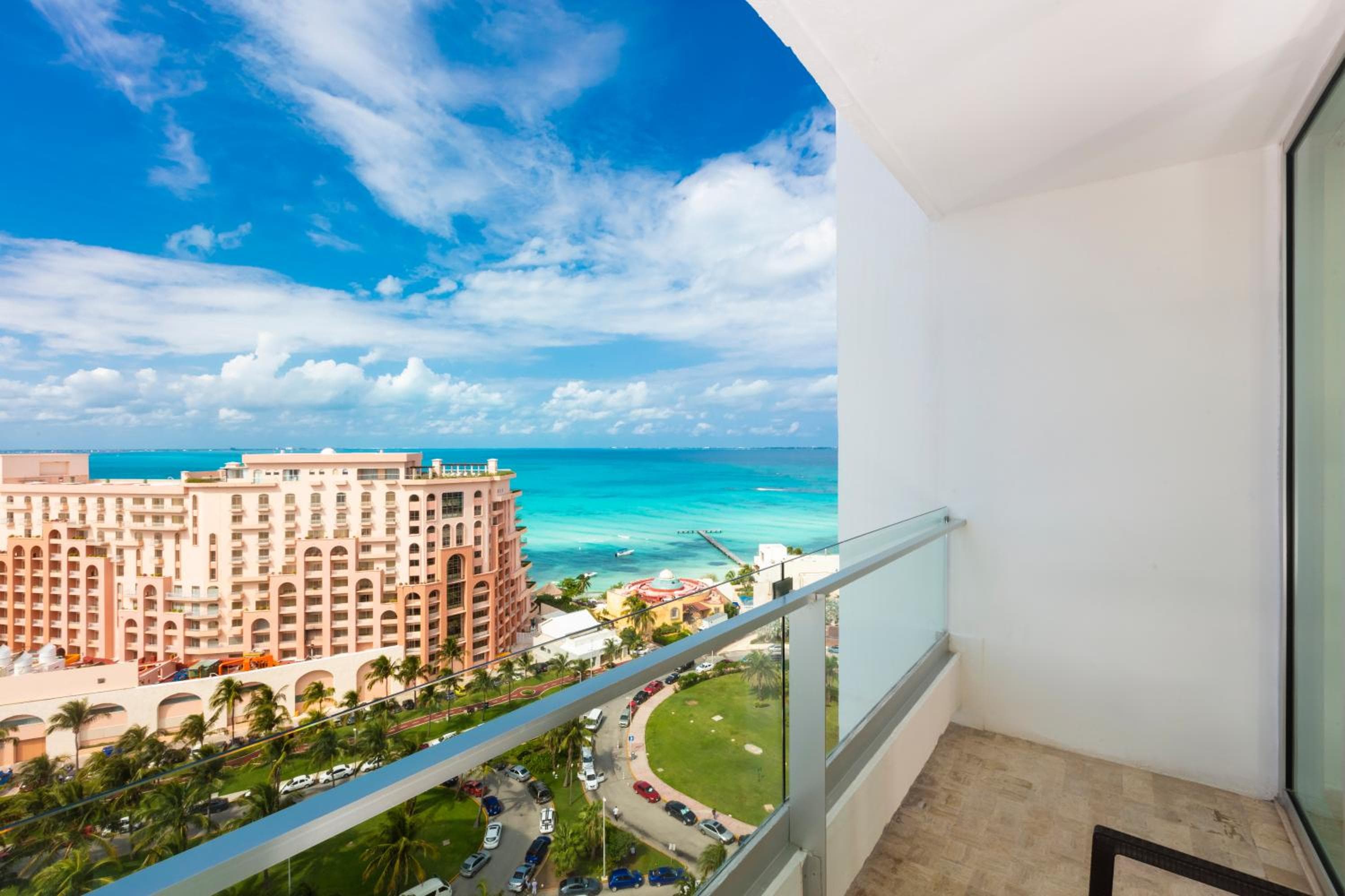 Krystal Grand Cancun All Inclusive — 5