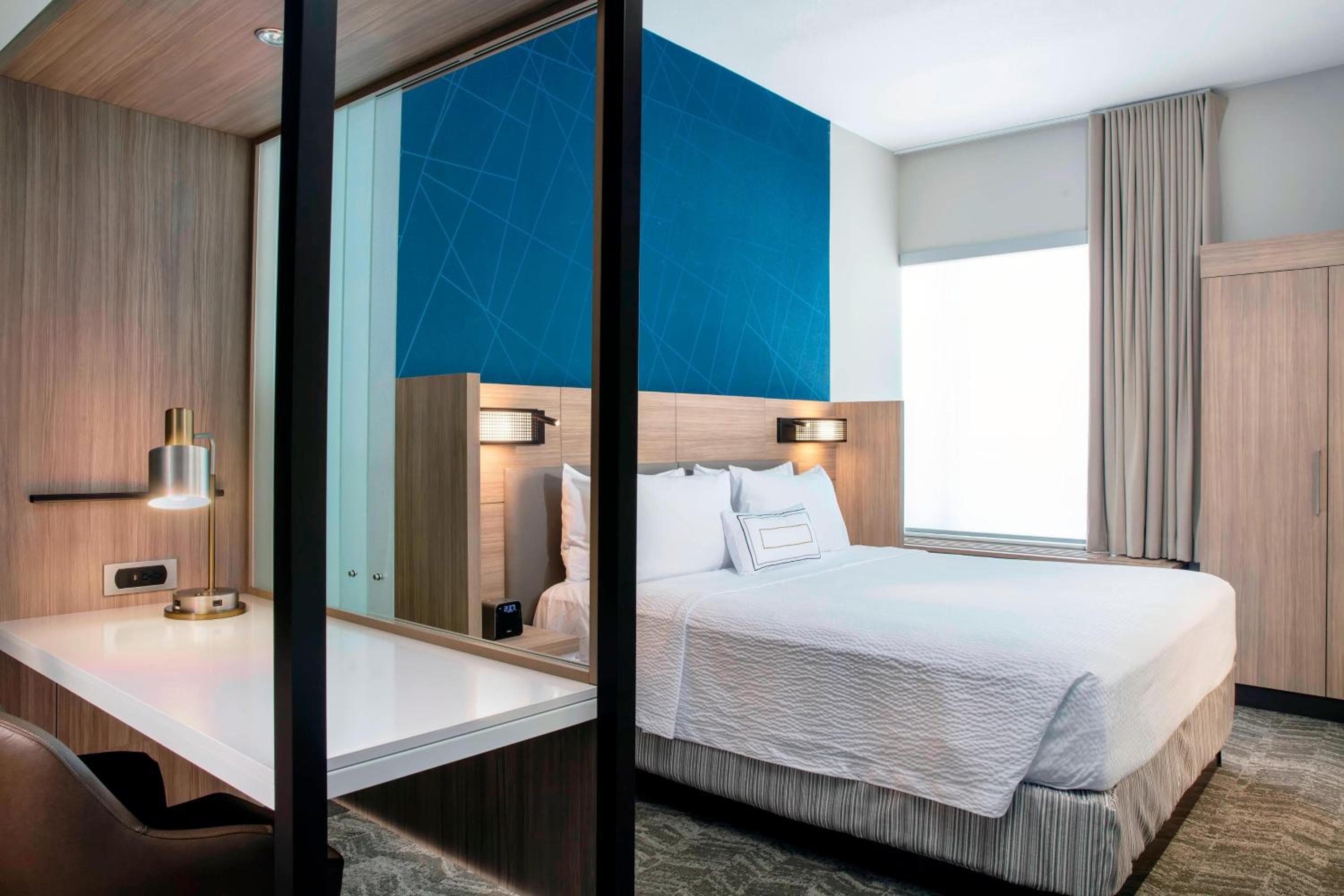 SpringHill Suites by Marriott Miami Doral — 4