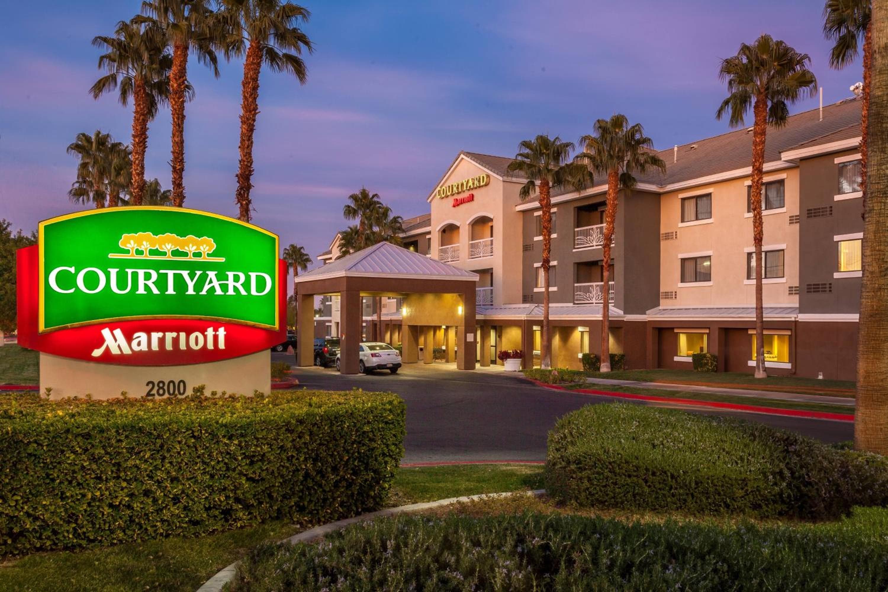 Courtyard by Marriott Henderson - Green Valley - Las Vegas — 12