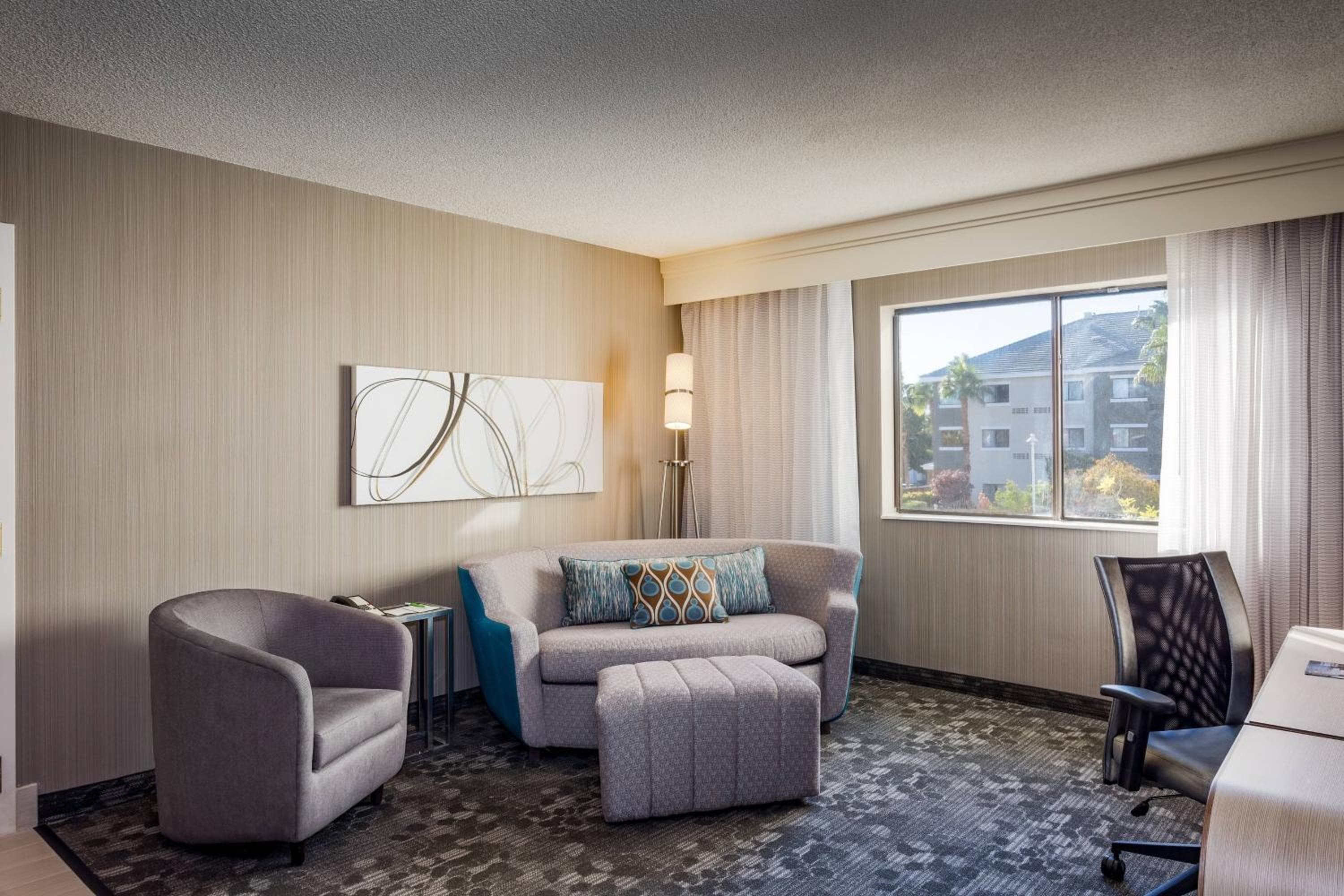 Courtyard by Marriott Henderson - Green Valley - Las Vegas — 21