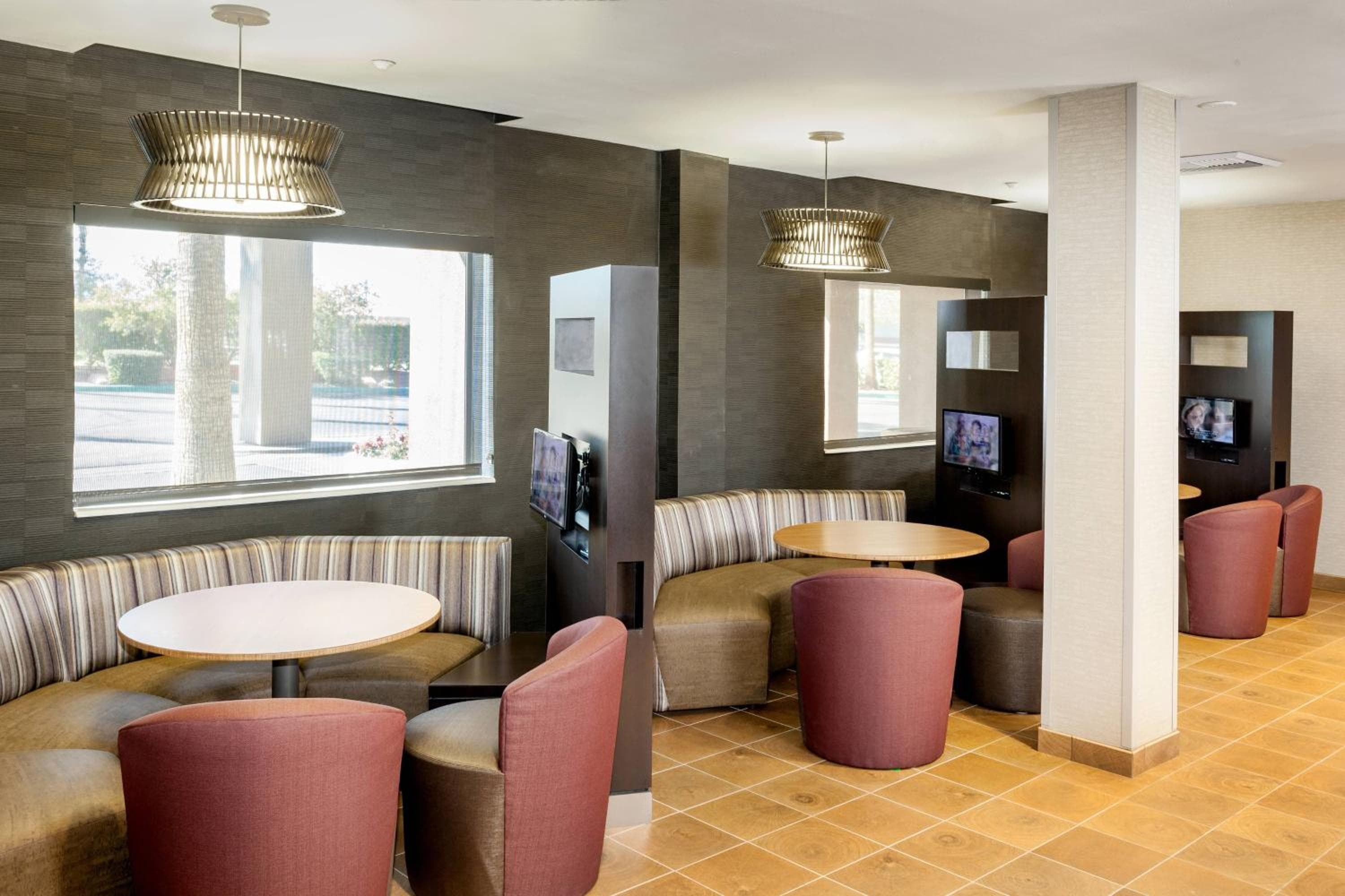 Courtyard by Marriott Henderson - Green Valley - Las Vegas — 28
