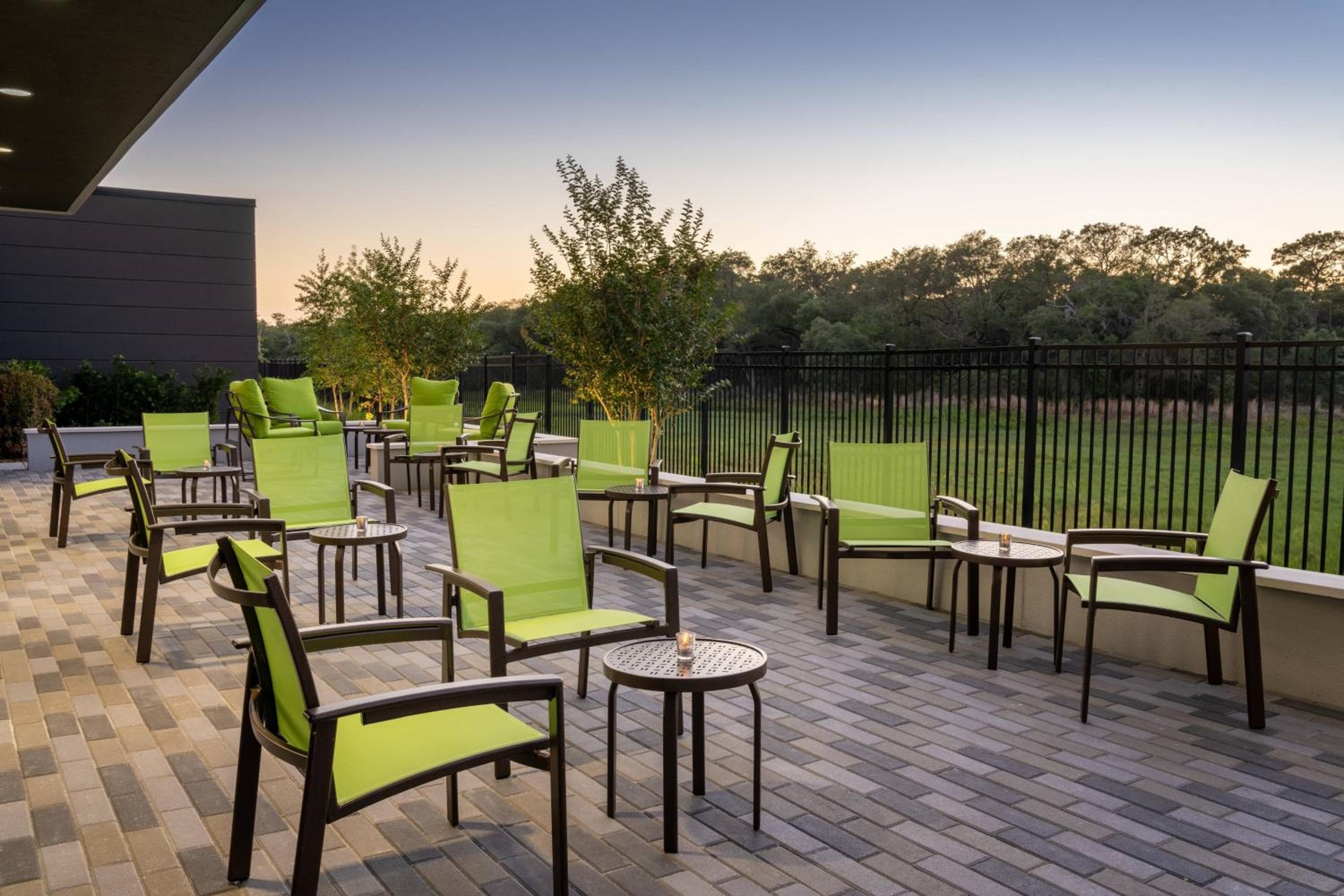 SpringHill Suites by Marriott Orlando Lago Nona — 17