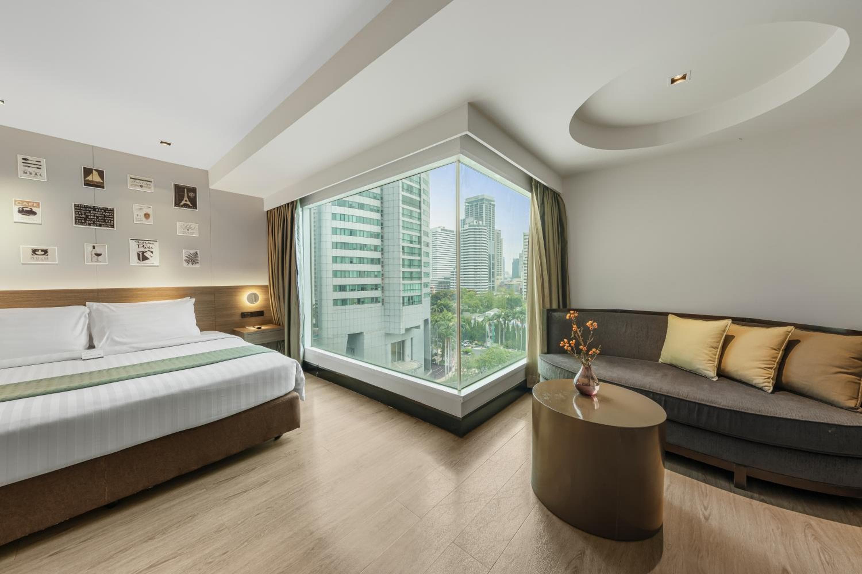 Golden Tulip Mandison Suites — 29