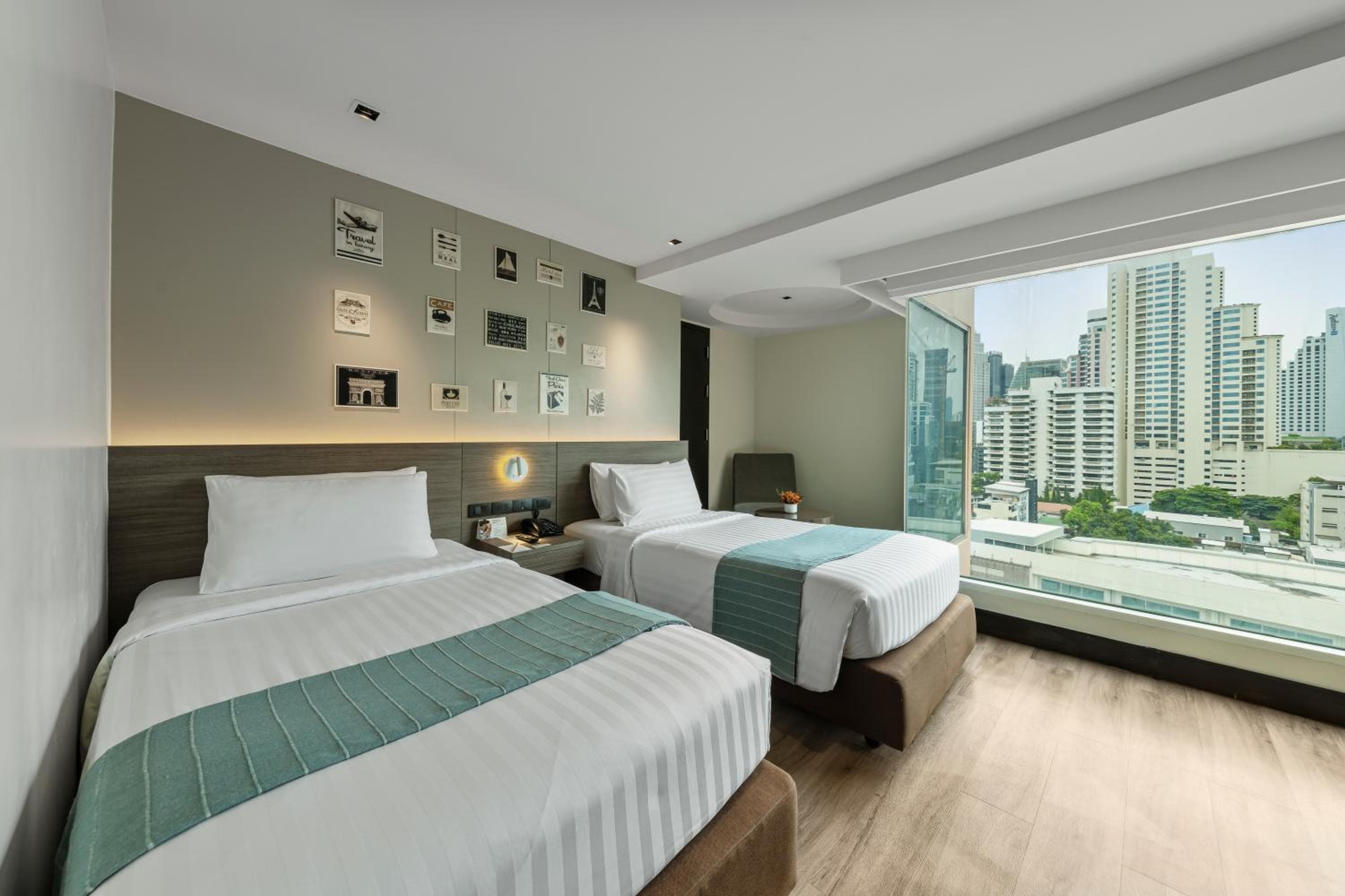 Golden Tulip Mandison Suites — 5