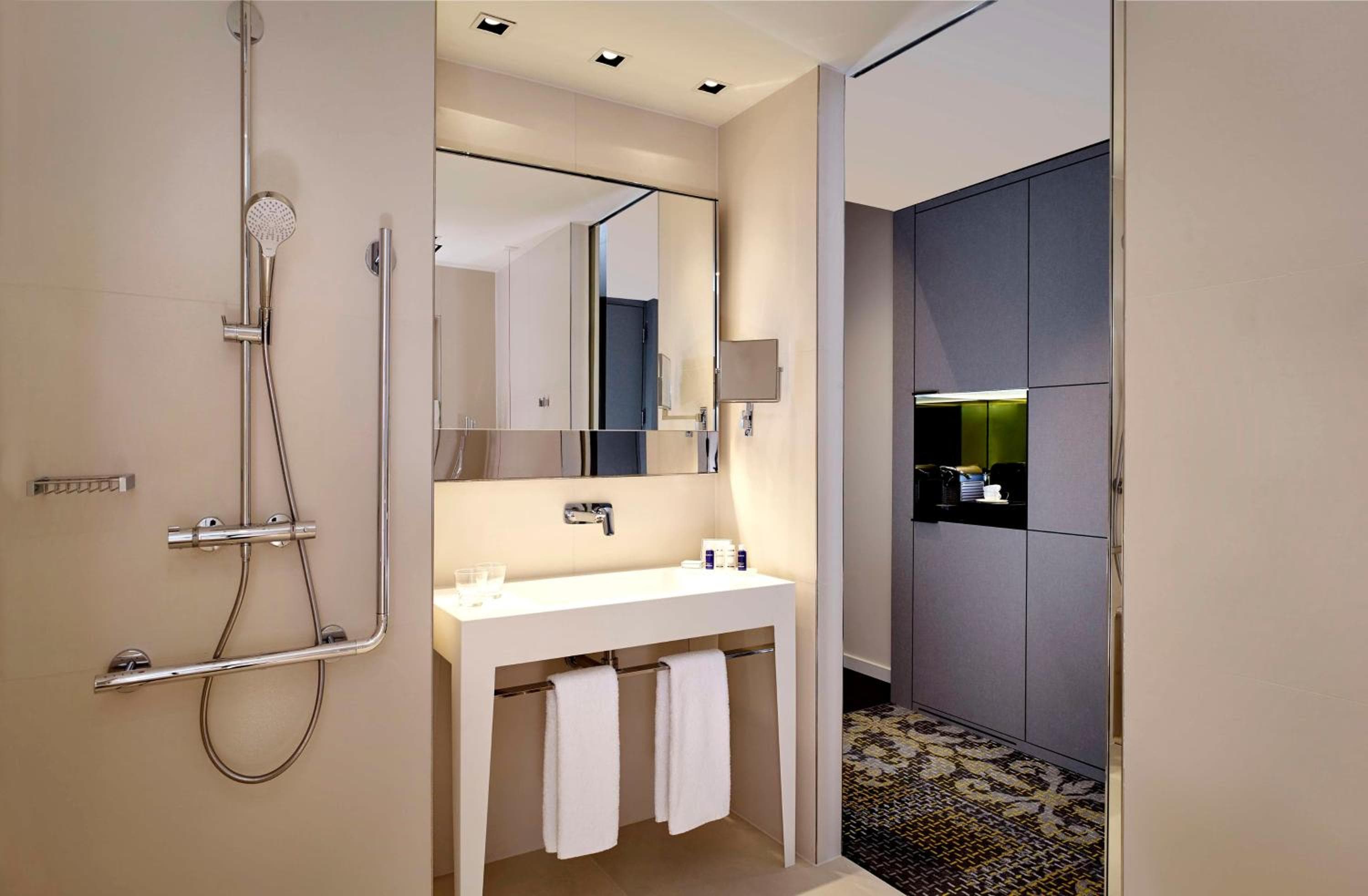 Park Plaza Victoria Amsterdam hotel, Damrak 1 - 5, Amsterdam, Netherlands — photo 91