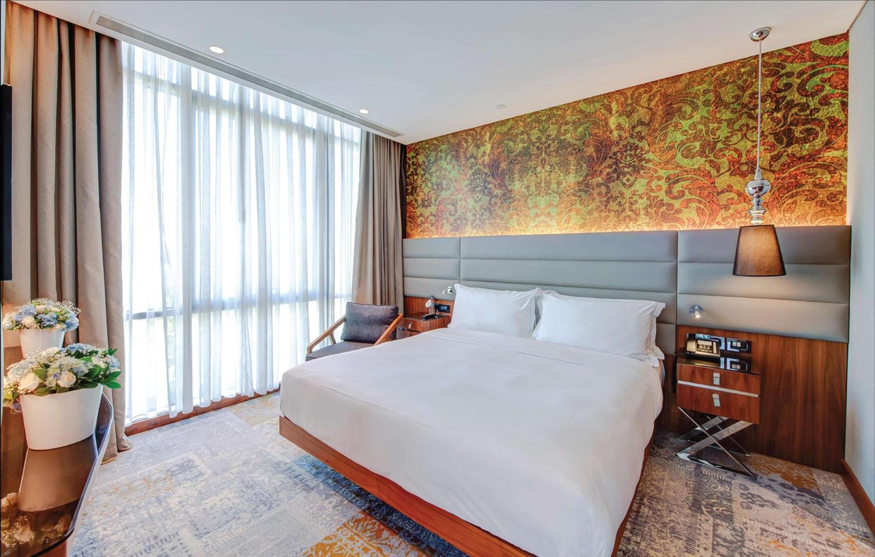 DoubleTree by Hilton Istanbul - Piyalepasa — 6