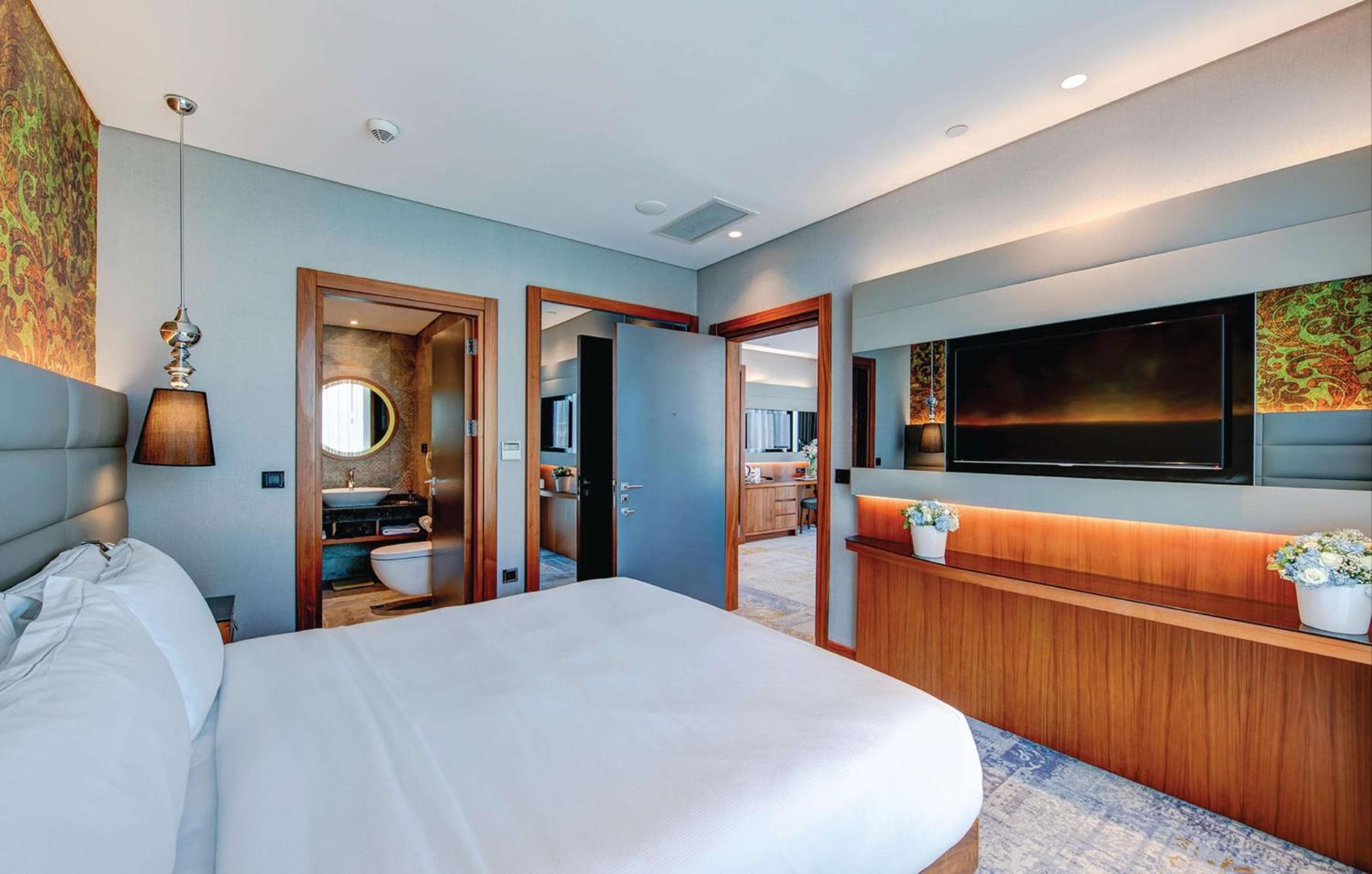DoubleTree by Hilton Istanbul - Piyalepasa — 27