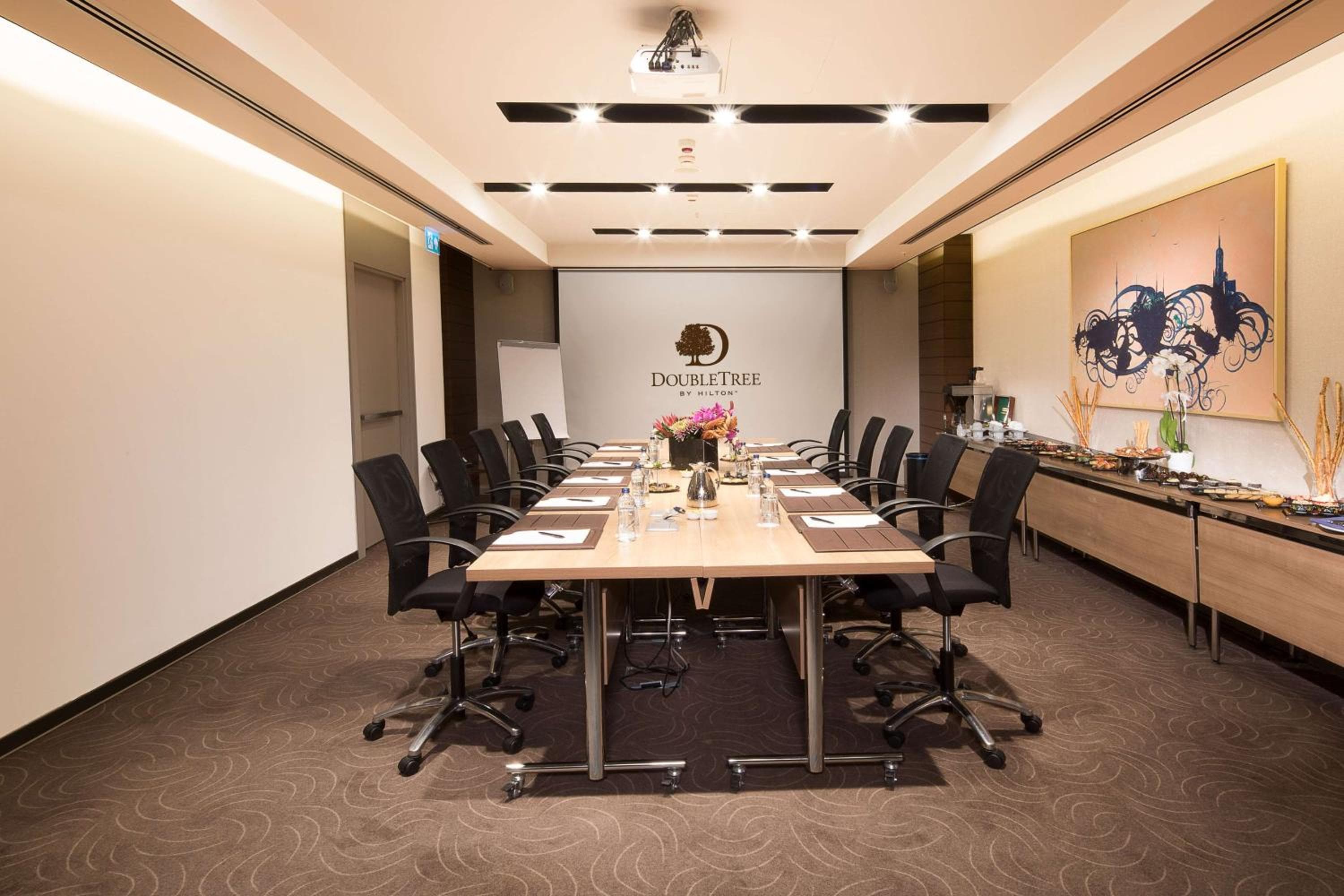 DoubleTree By Hilton Istanbul - Old Town — 19