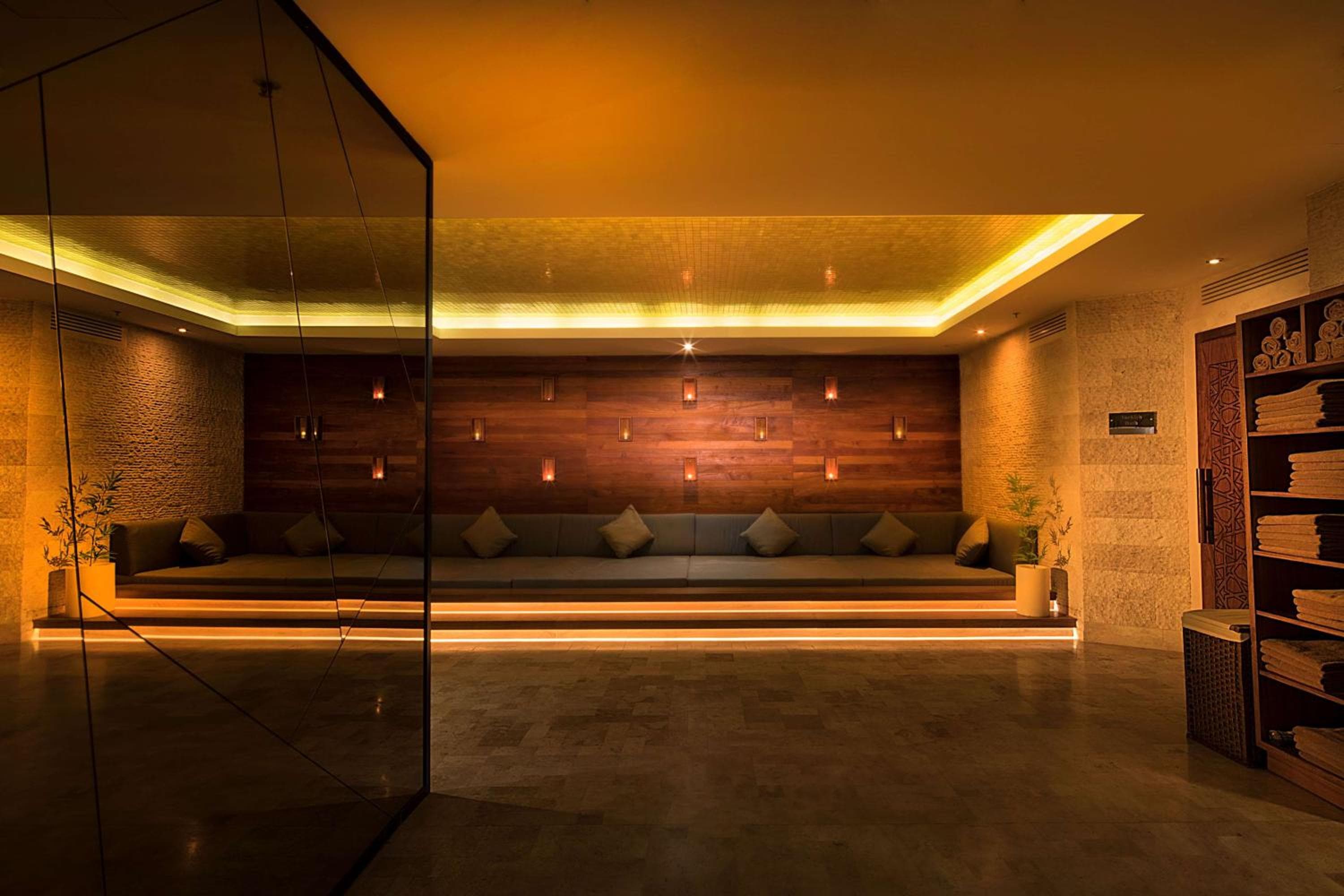 DoubleTree By Hilton Istanbul - Old Town — 2