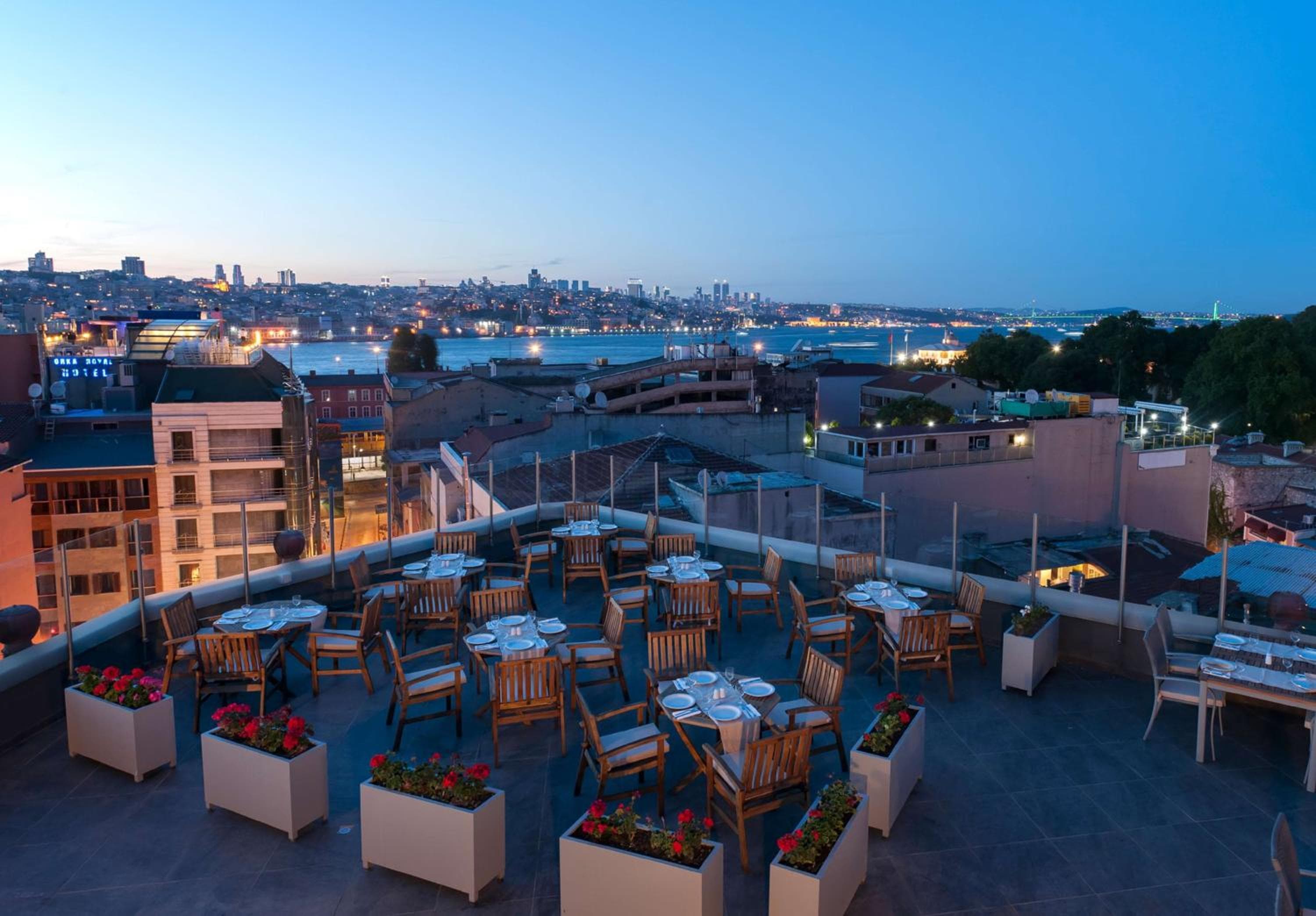 DoubleTree by Hilton Istanbul - Sirkeci — 3