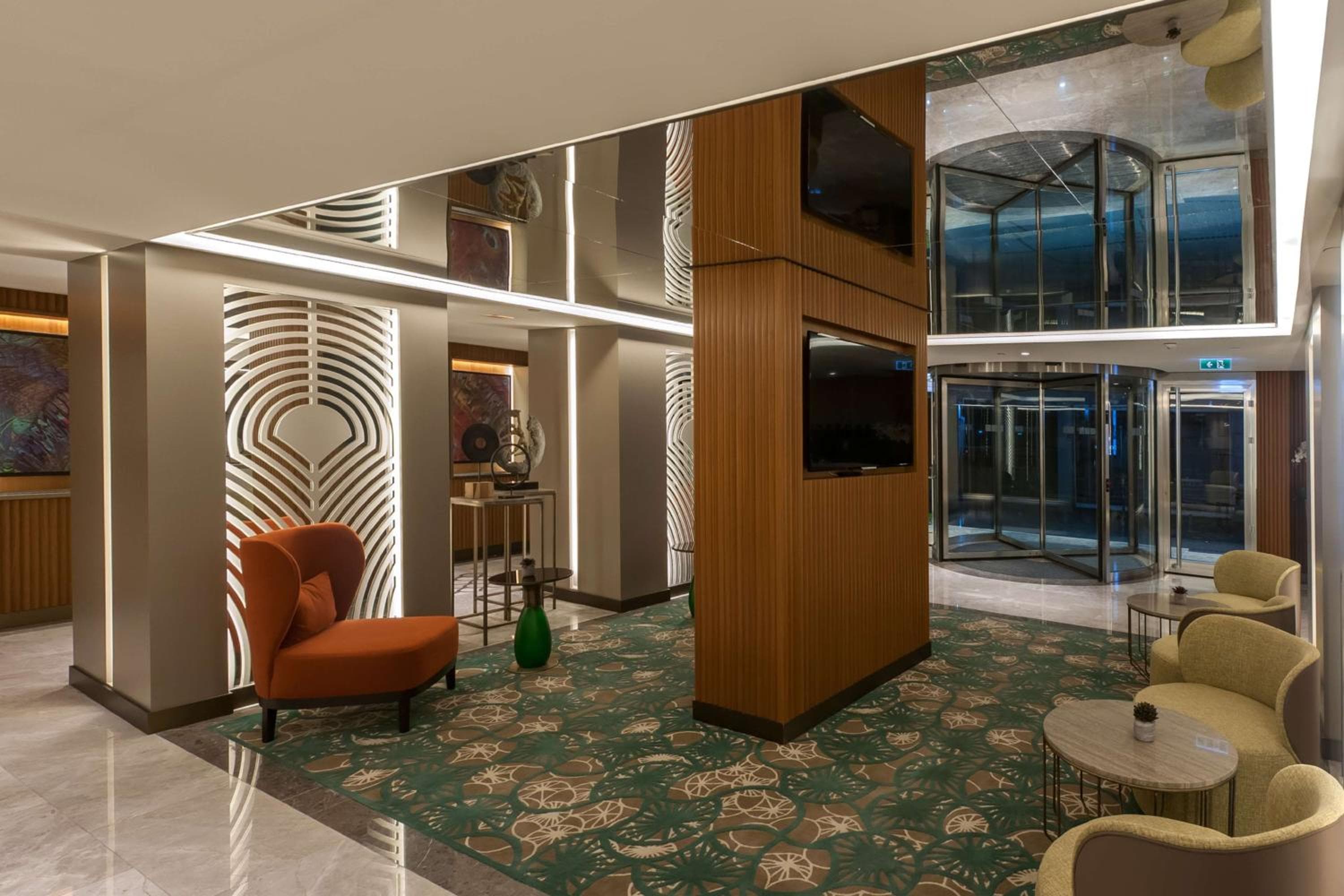 DoubleTree by Hilton Istanbul - Sirkeci — 8