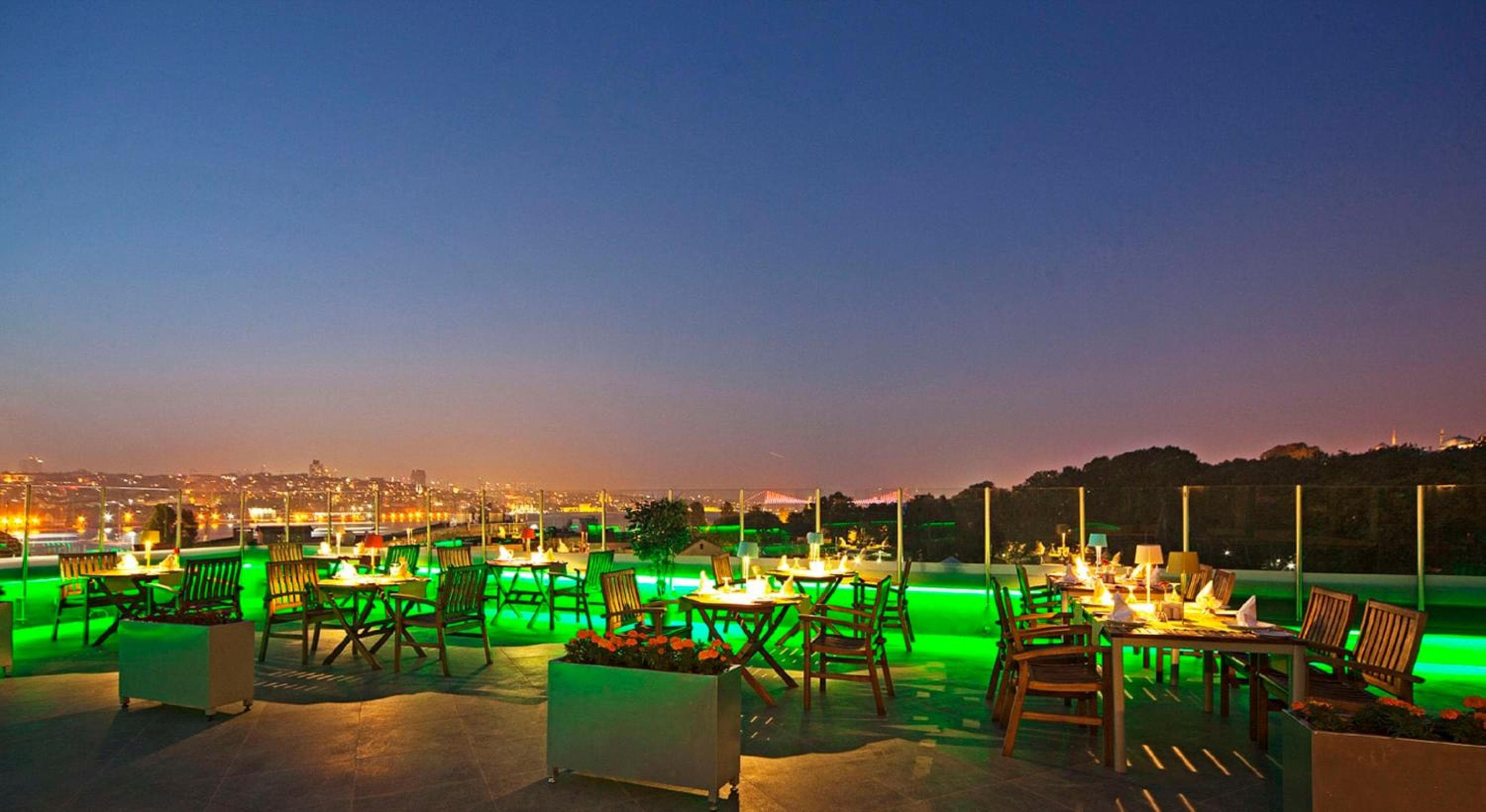 DoubleTree by Hilton Istanbul - Sirkeci — 15