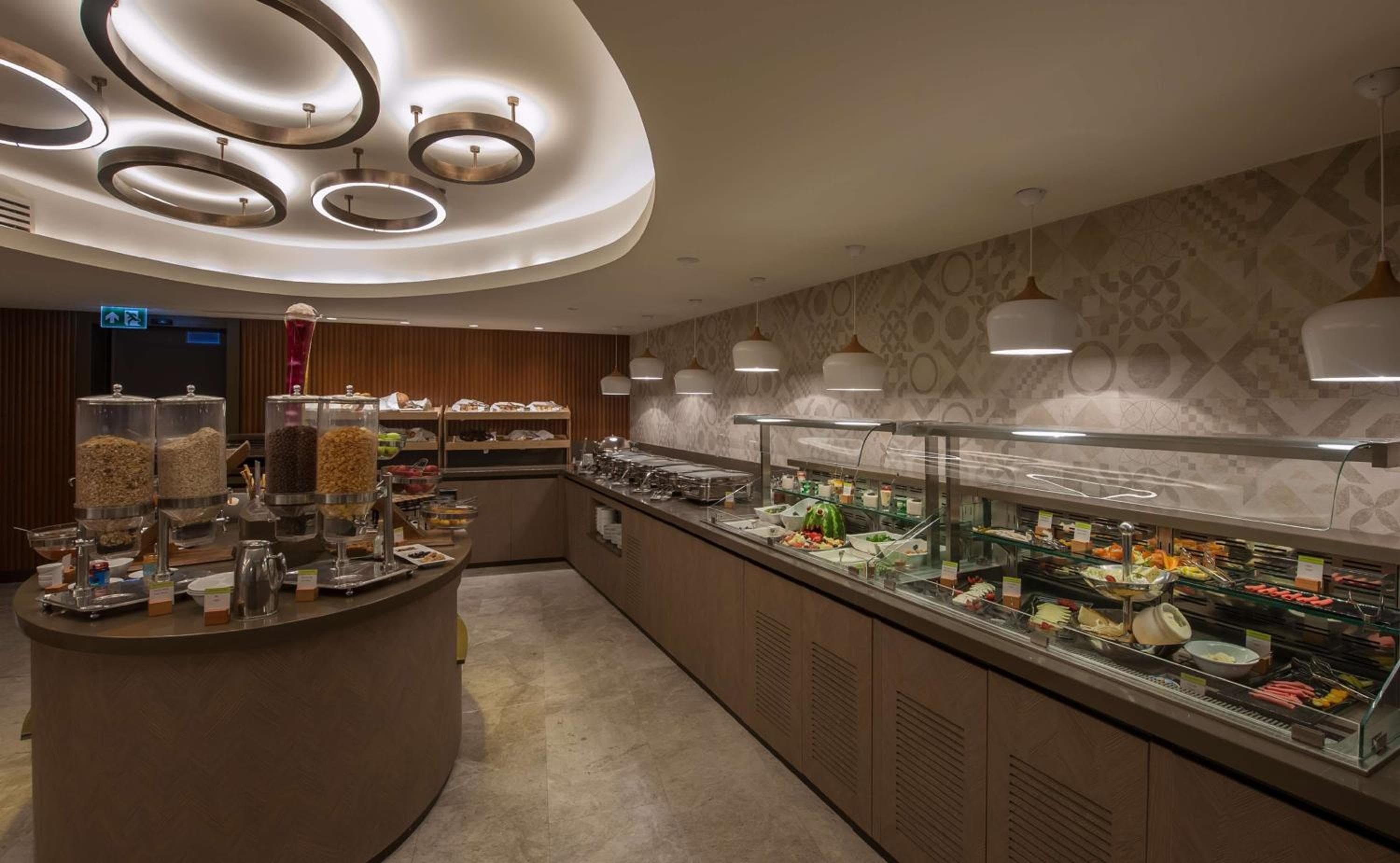 DoubleTree by Hilton Istanbul - Sirkeci — 16