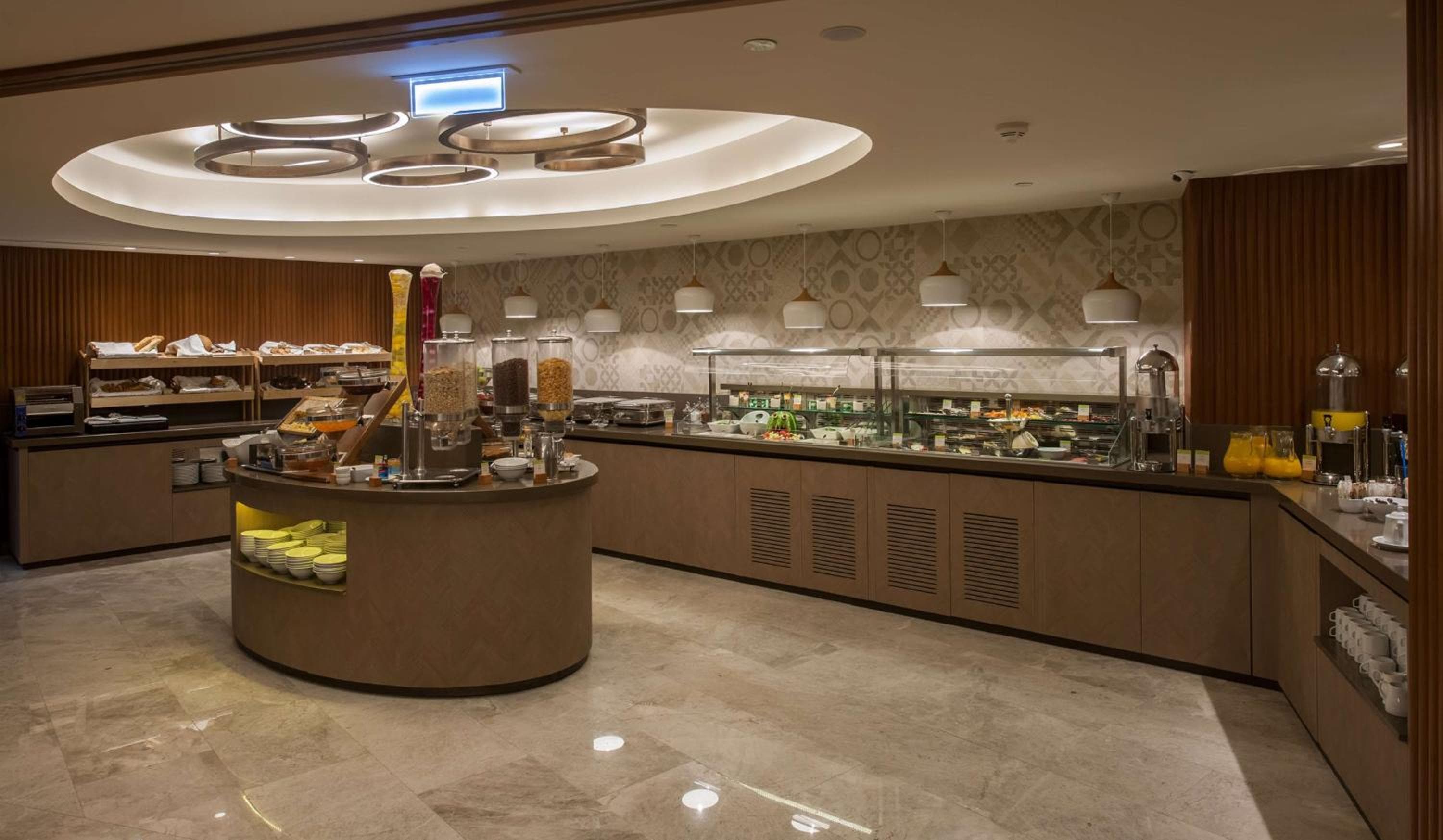 DoubleTree by Hilton Istanbul - Sirkeci — 26