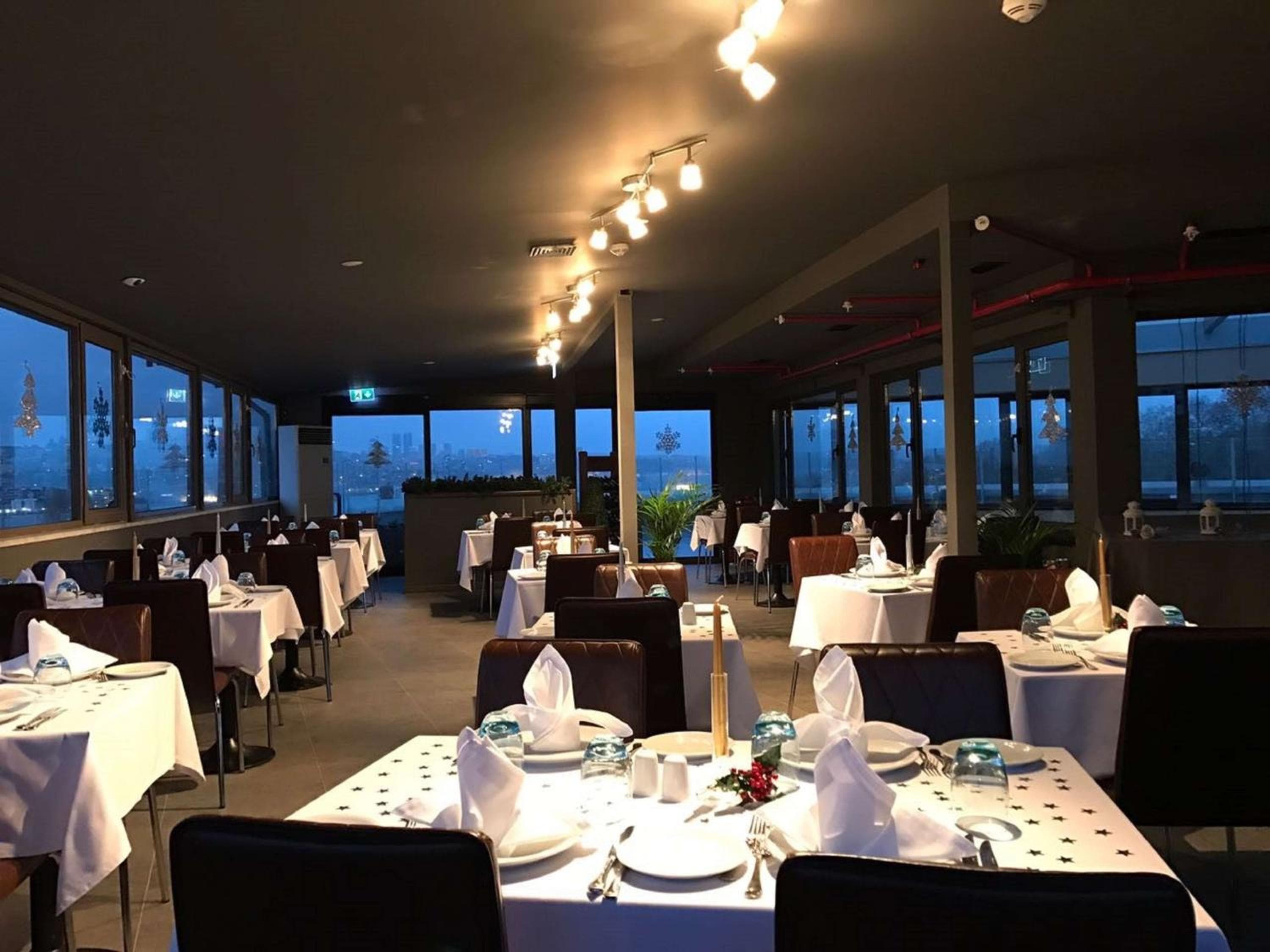 DoubleTree by Hilton Istanbul - Sirkeci — 28