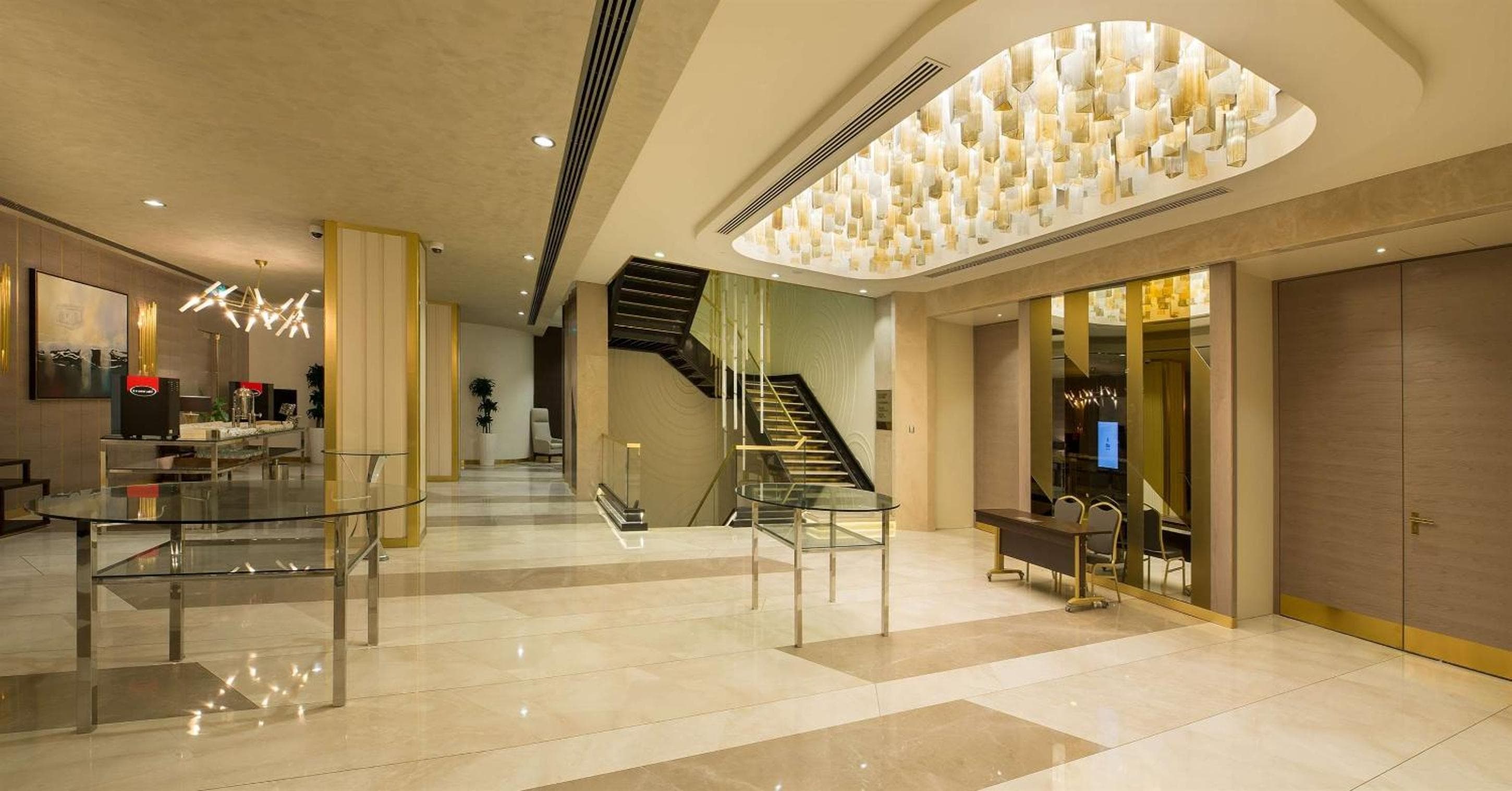 Hilton Istanbul Kozyatagi — 10