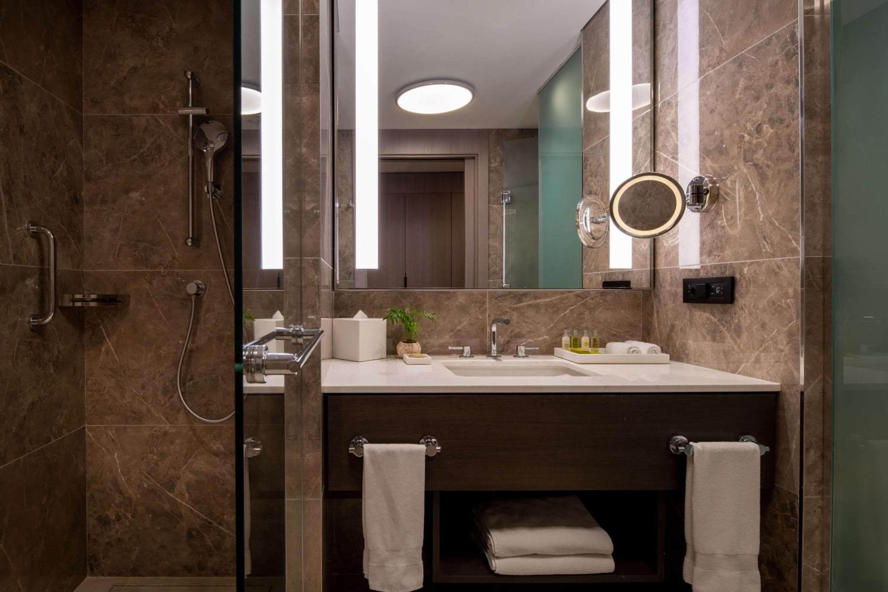 Hilton Mall de Estambul — 16
