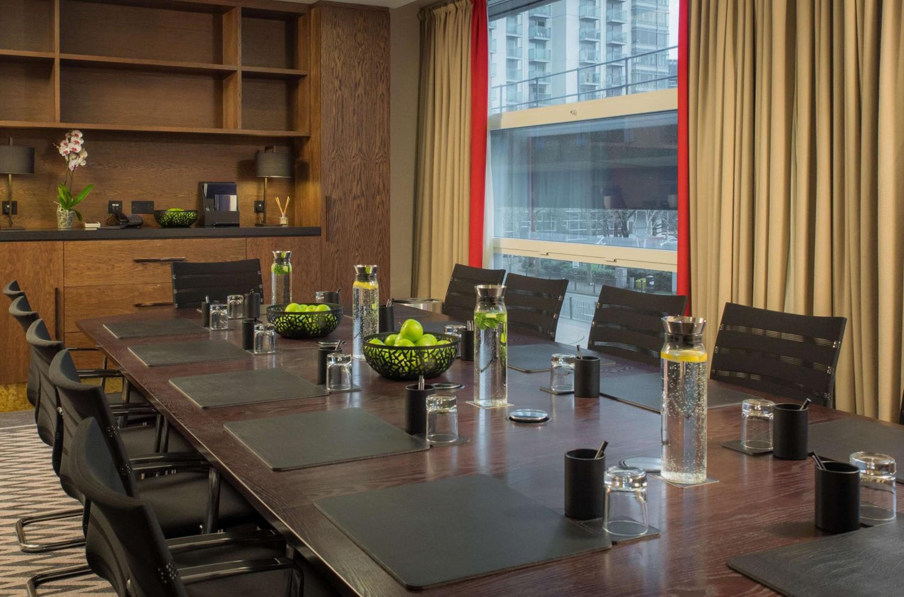 Hilton London Canary Wharf — 6
