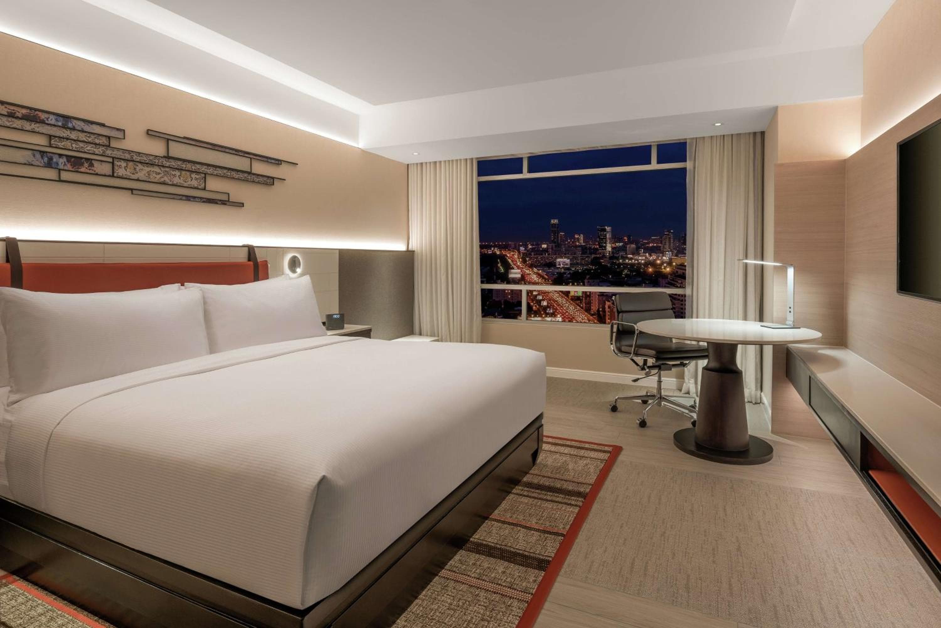 DoubleTree dell'Hilton Bangkok Ploenchit — 3