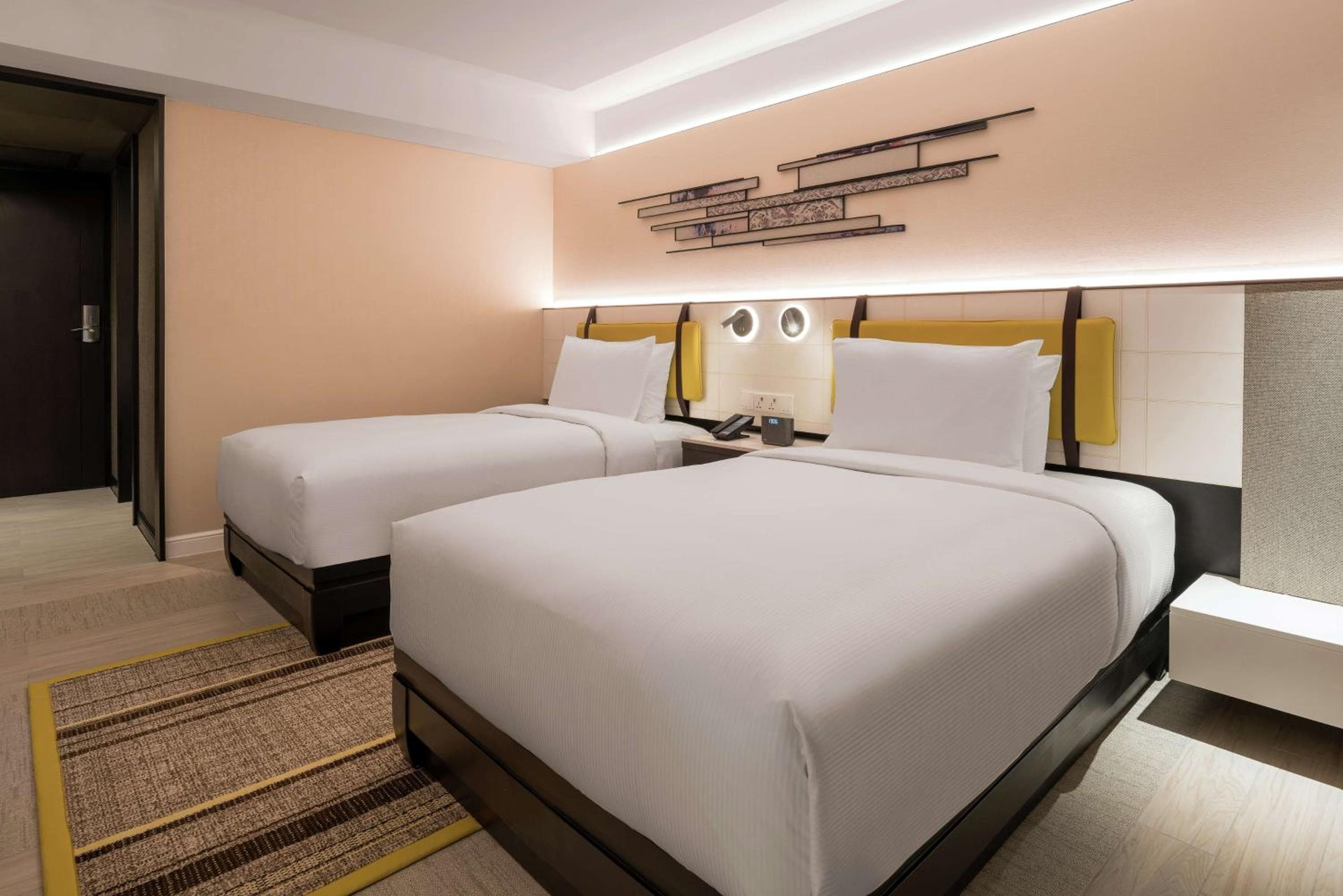 DoubleTree by Hilton Bangkok Ploenchit — 22