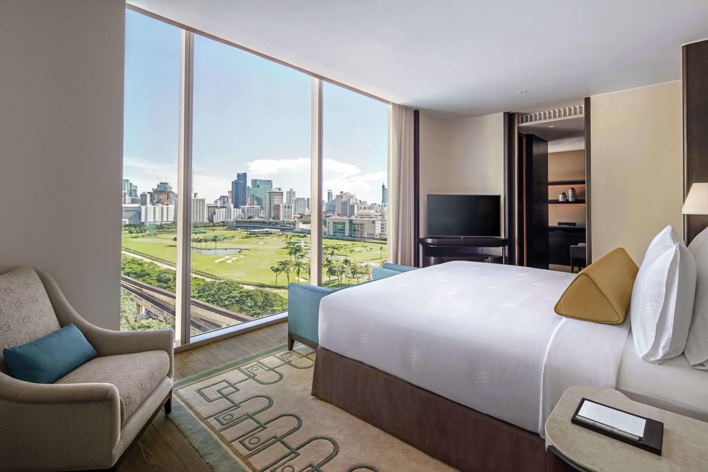 Waldorf Astoria Bangkok — 11