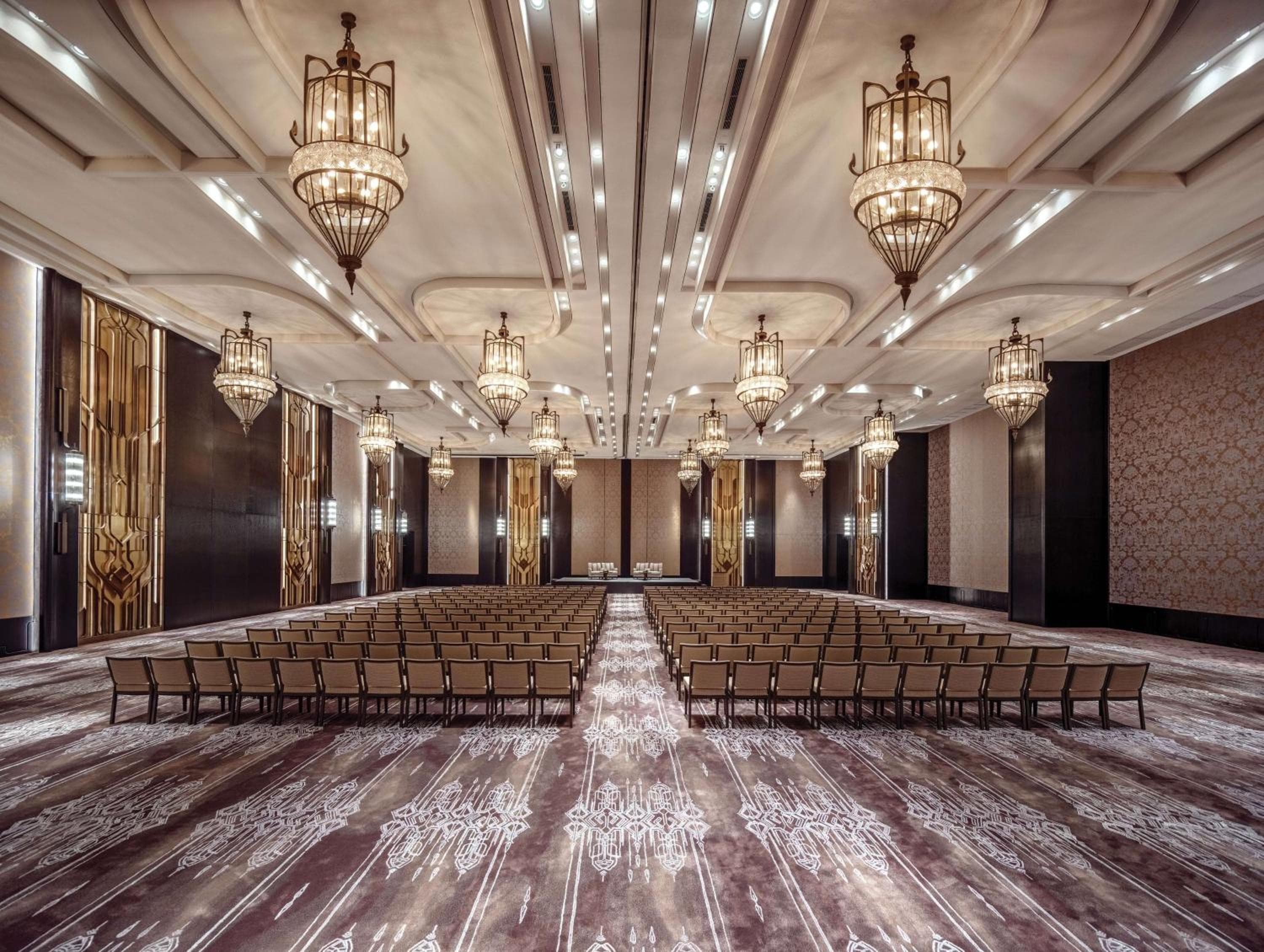 Waldorf Astoria Bangkok — 8