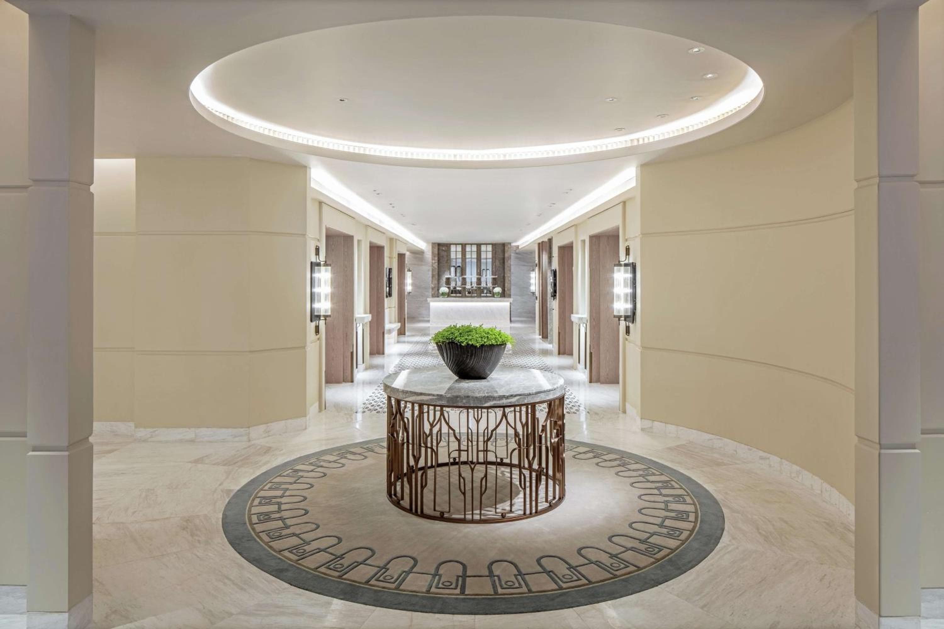 Waldorf Astoria Bangkok — 8