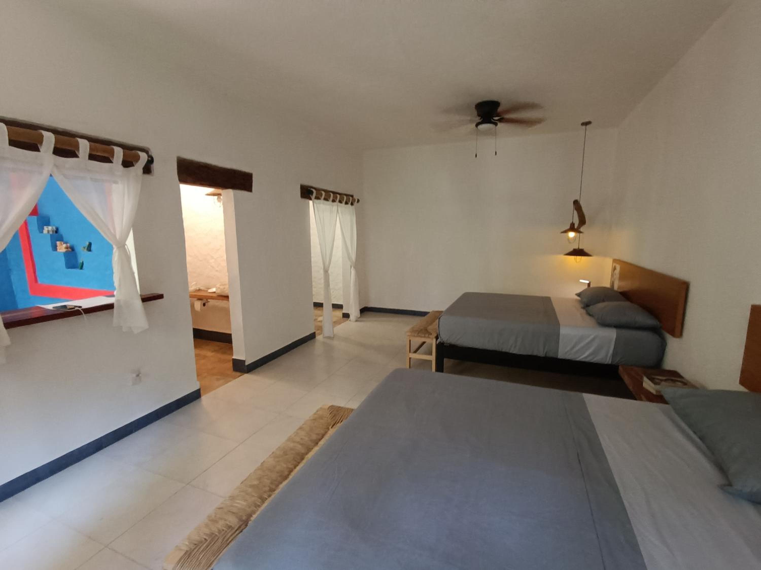 Jungle Lodge CANCUN AEROPUERTO — 13