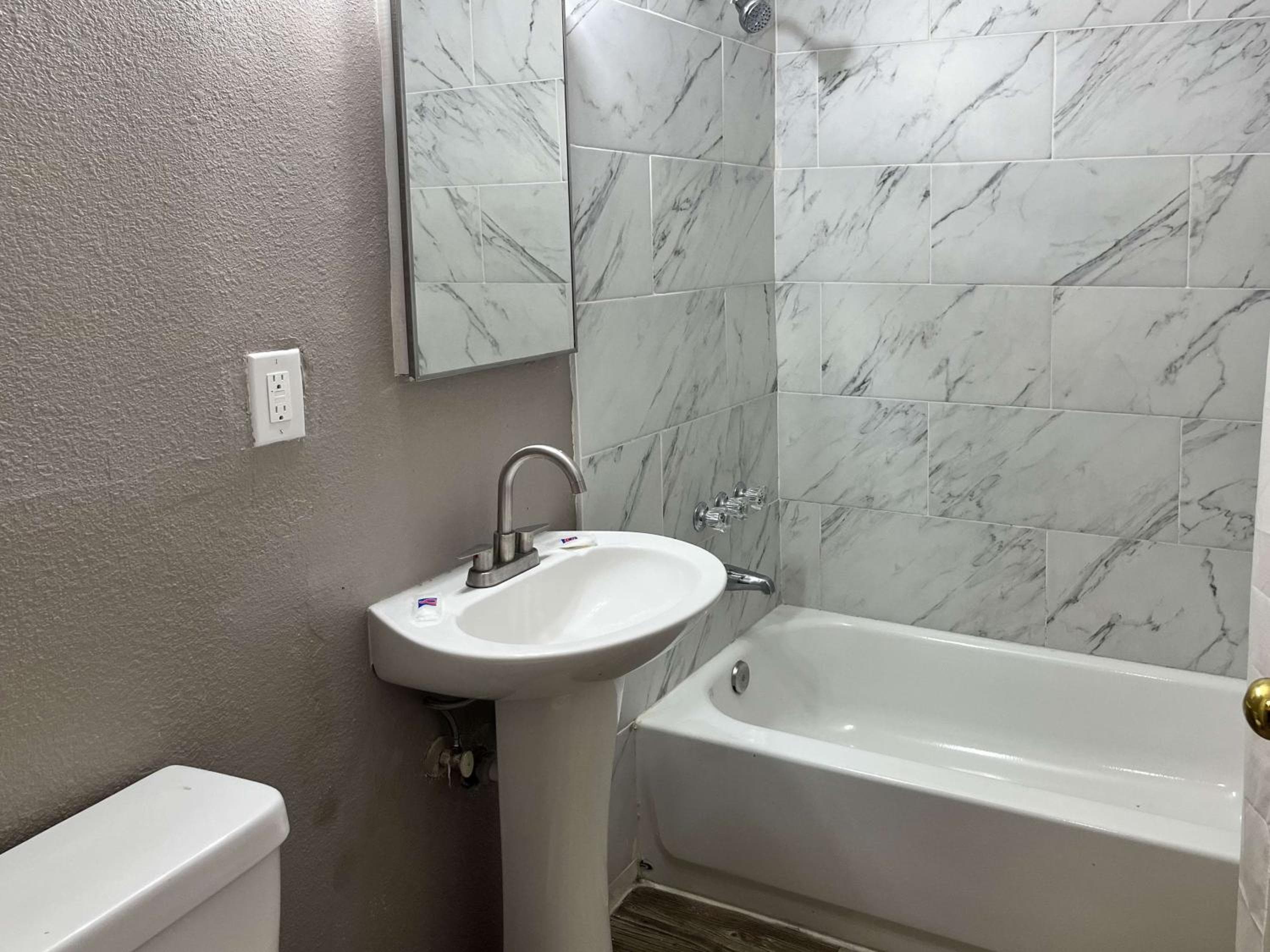 Motel 6 Las Vegas NV Downtown Fremont St. — 8