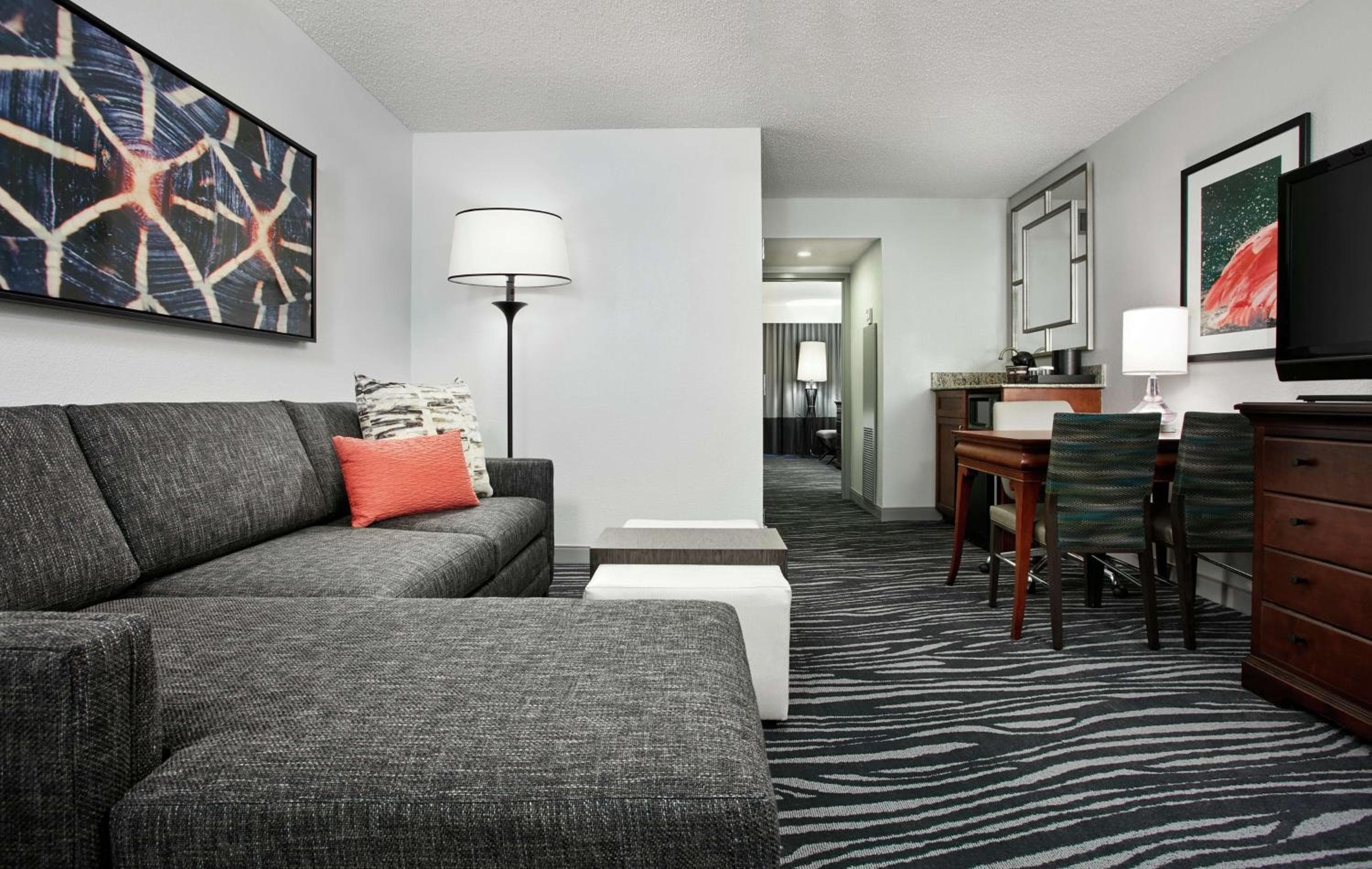 Embassy Suites by Hilton Orlando Airport — 11