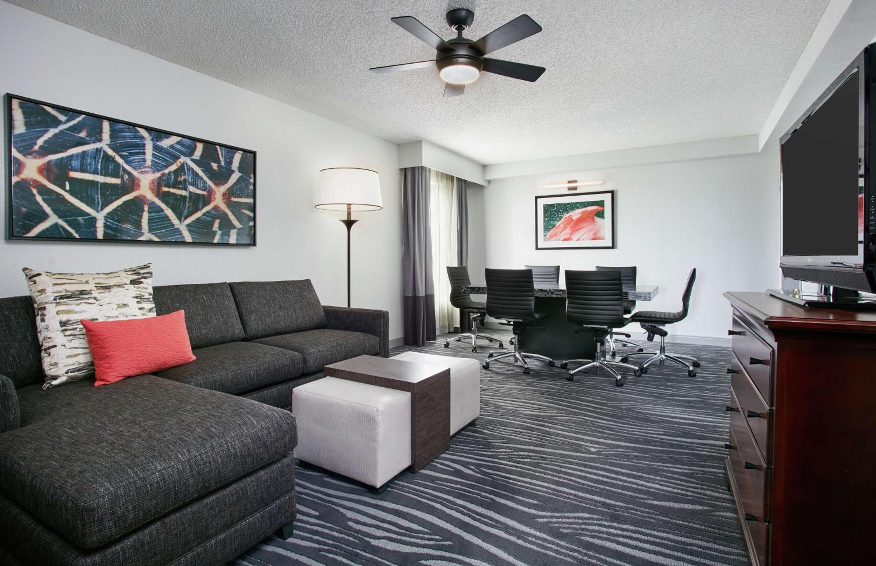 Embassy Suites by Hilton Orlando Airport — 30