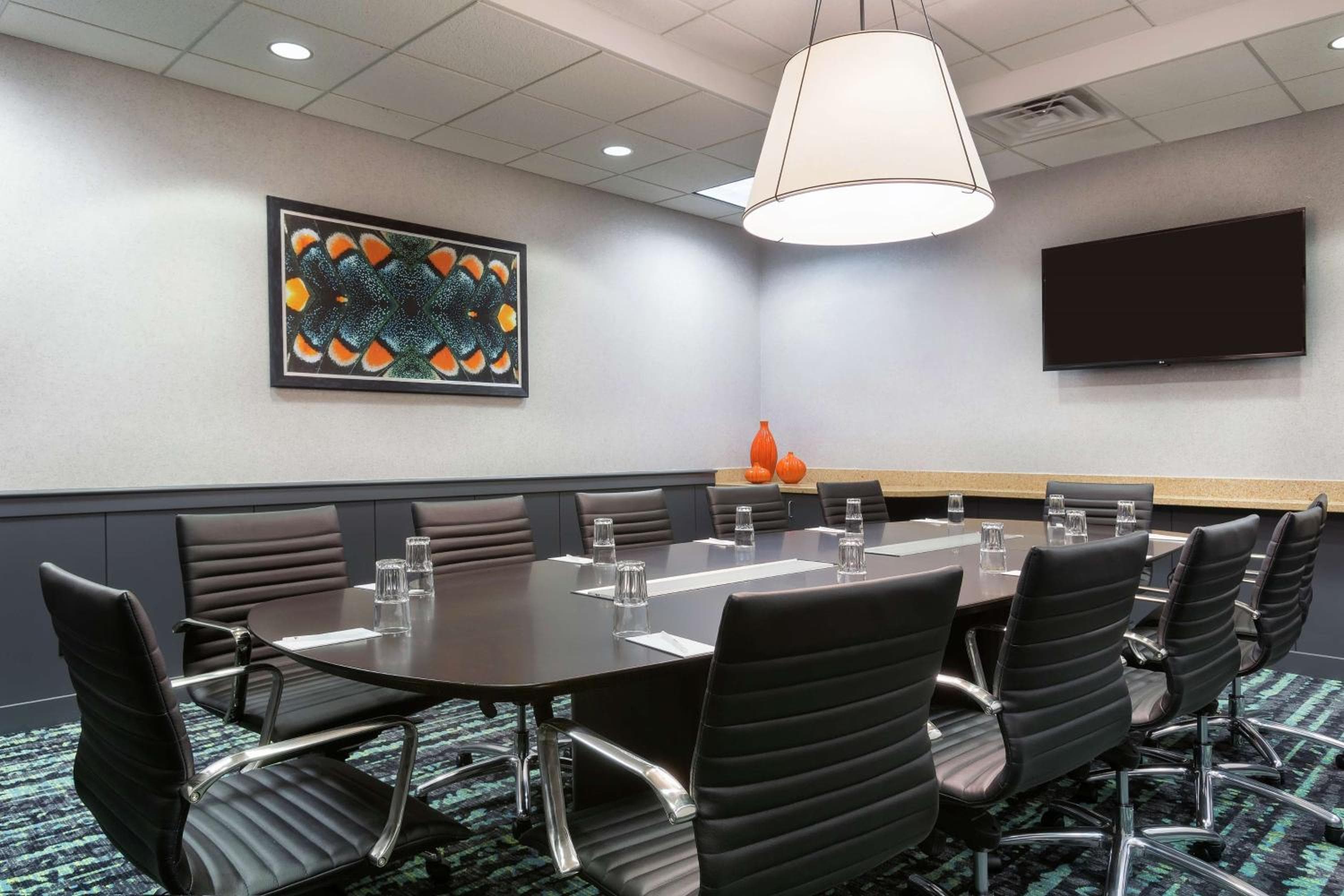 Embassy Suites by Hilton Orlando Airport — 21