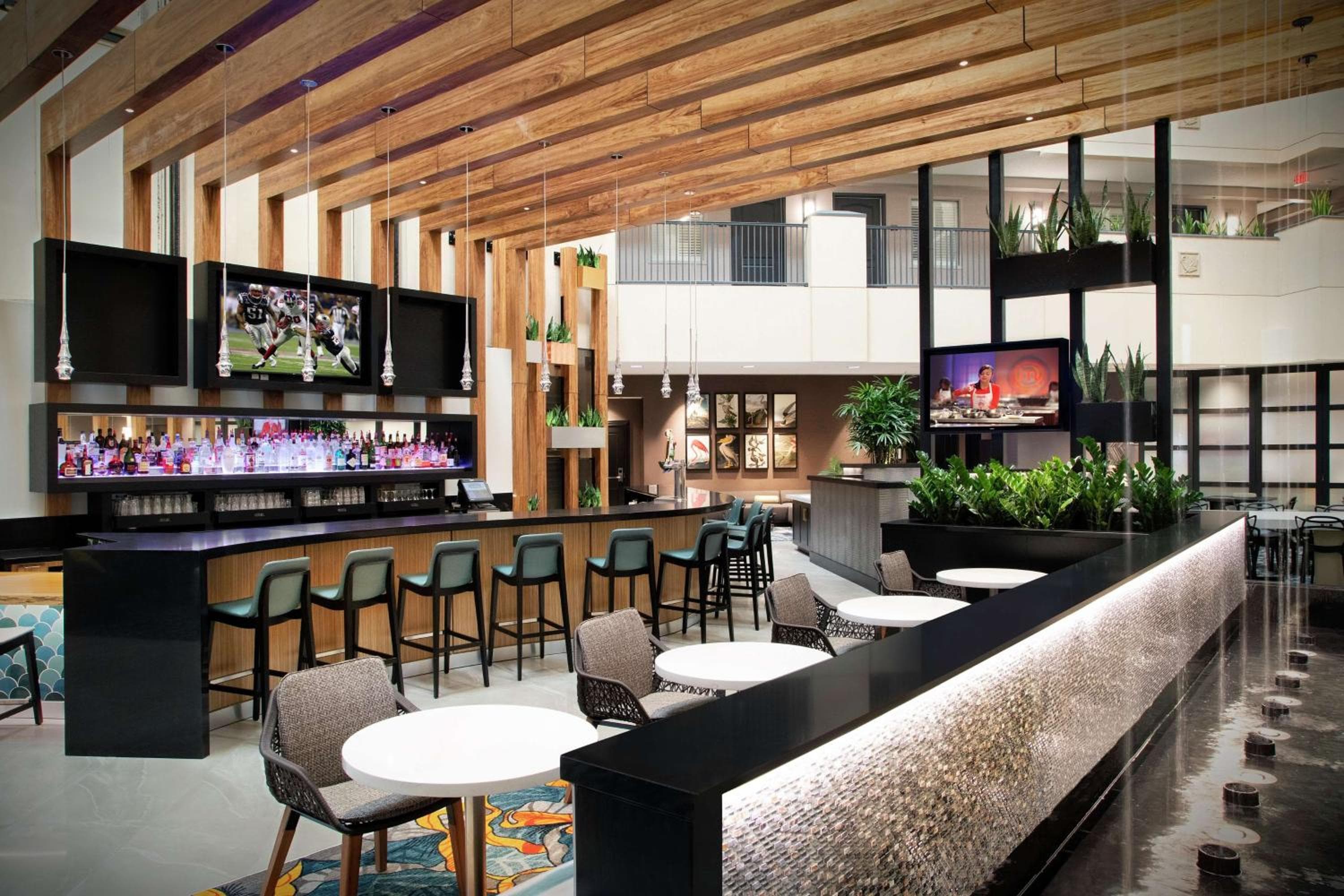 Embassy Suites by Hilton Orlando Airport — 22