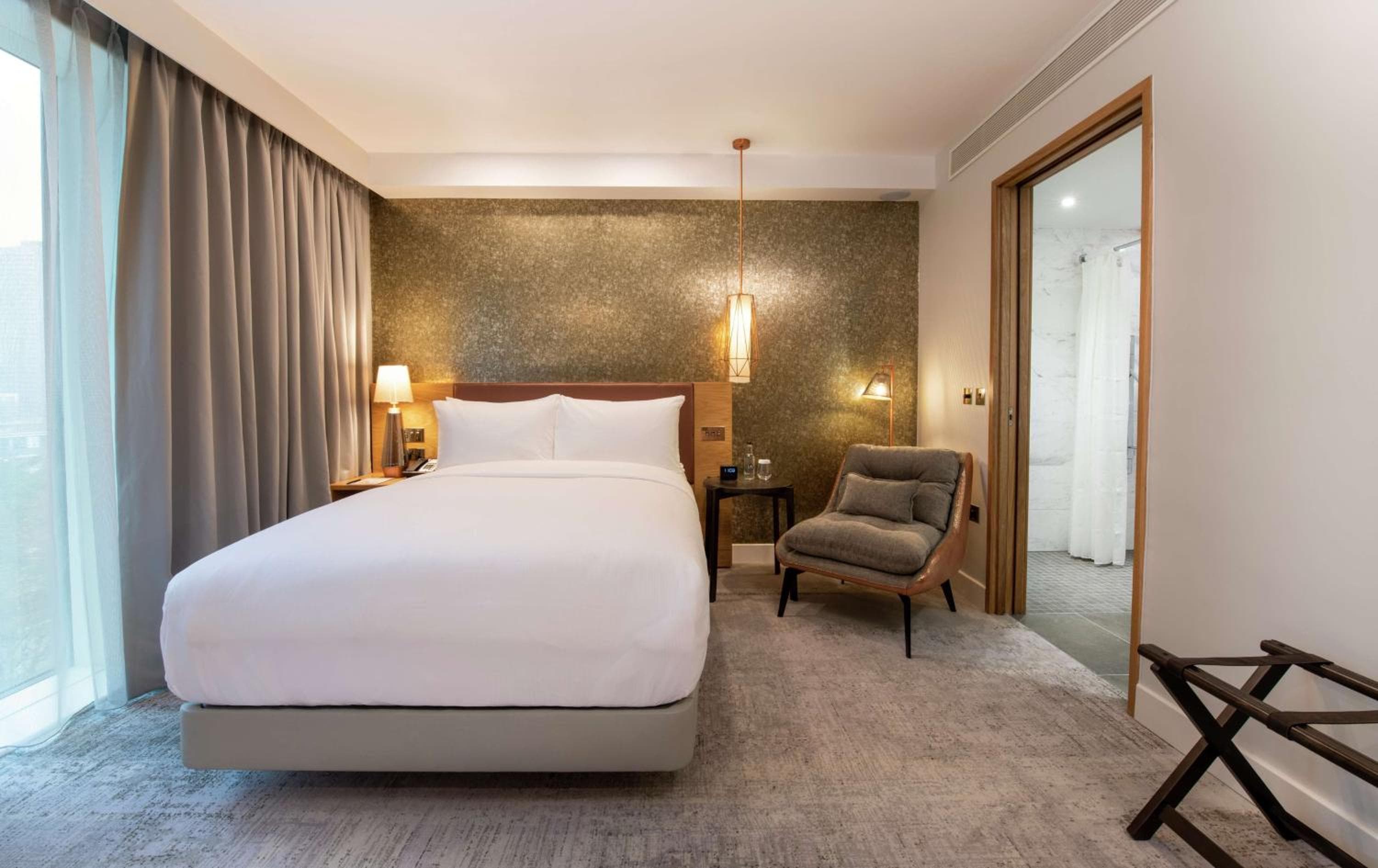 Lincoln Plaza Hotel London, Curio Collection By Hilton — 17