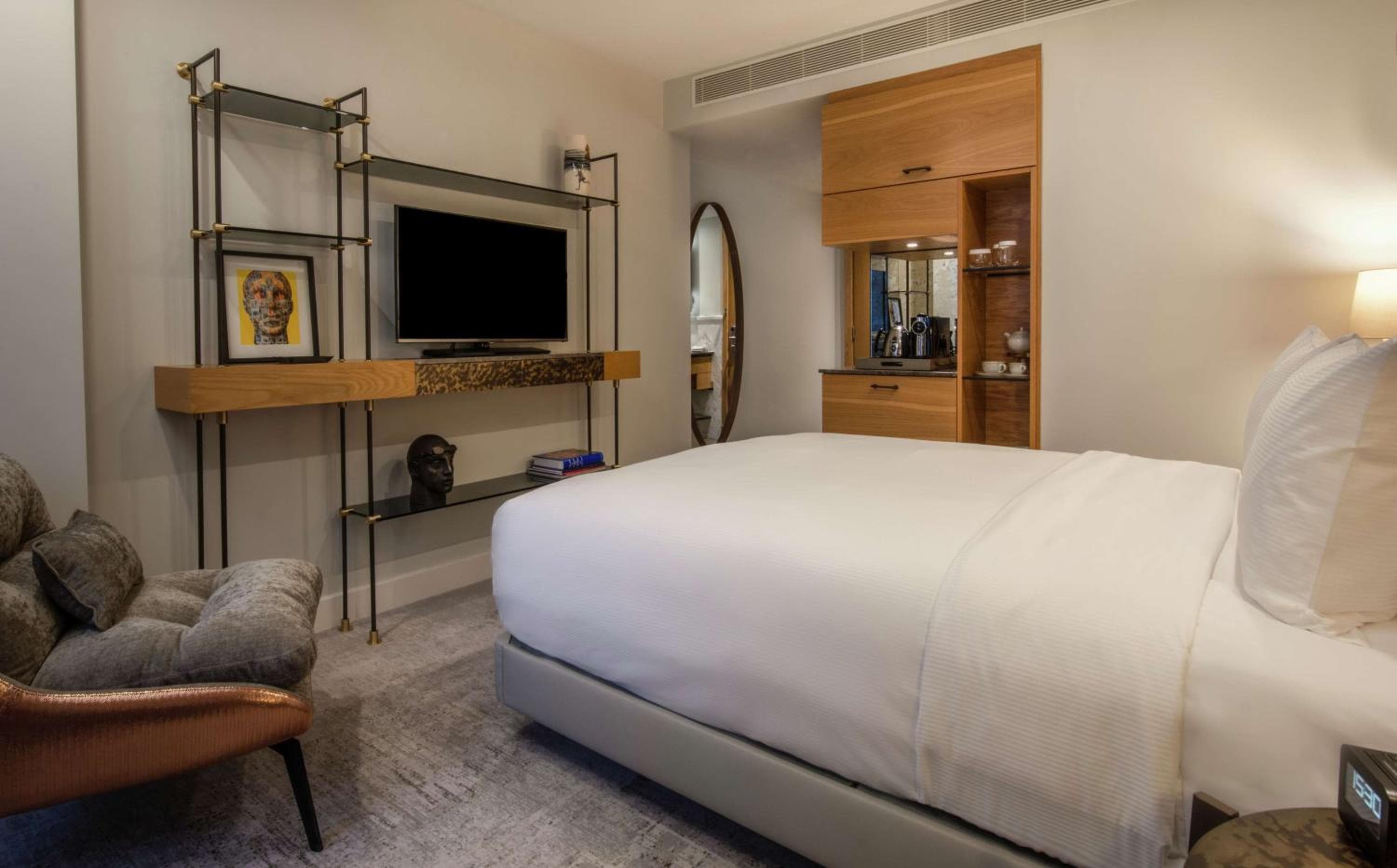 Lincoln Plaza Hotel London, Curio Collection By Hilton — 2