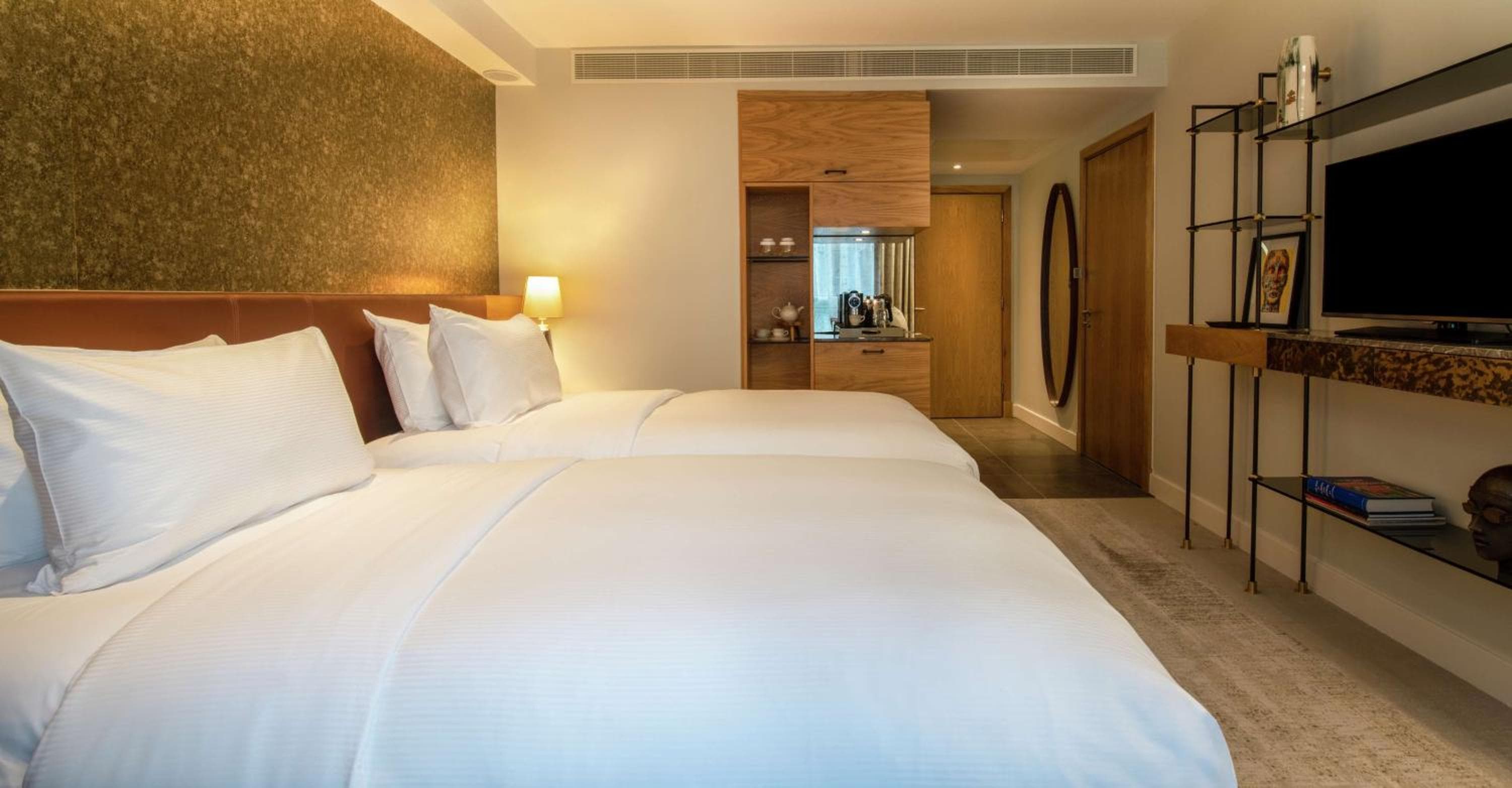 Lincoln Plaza Hotel London, Curio Collection By Hilton — 16