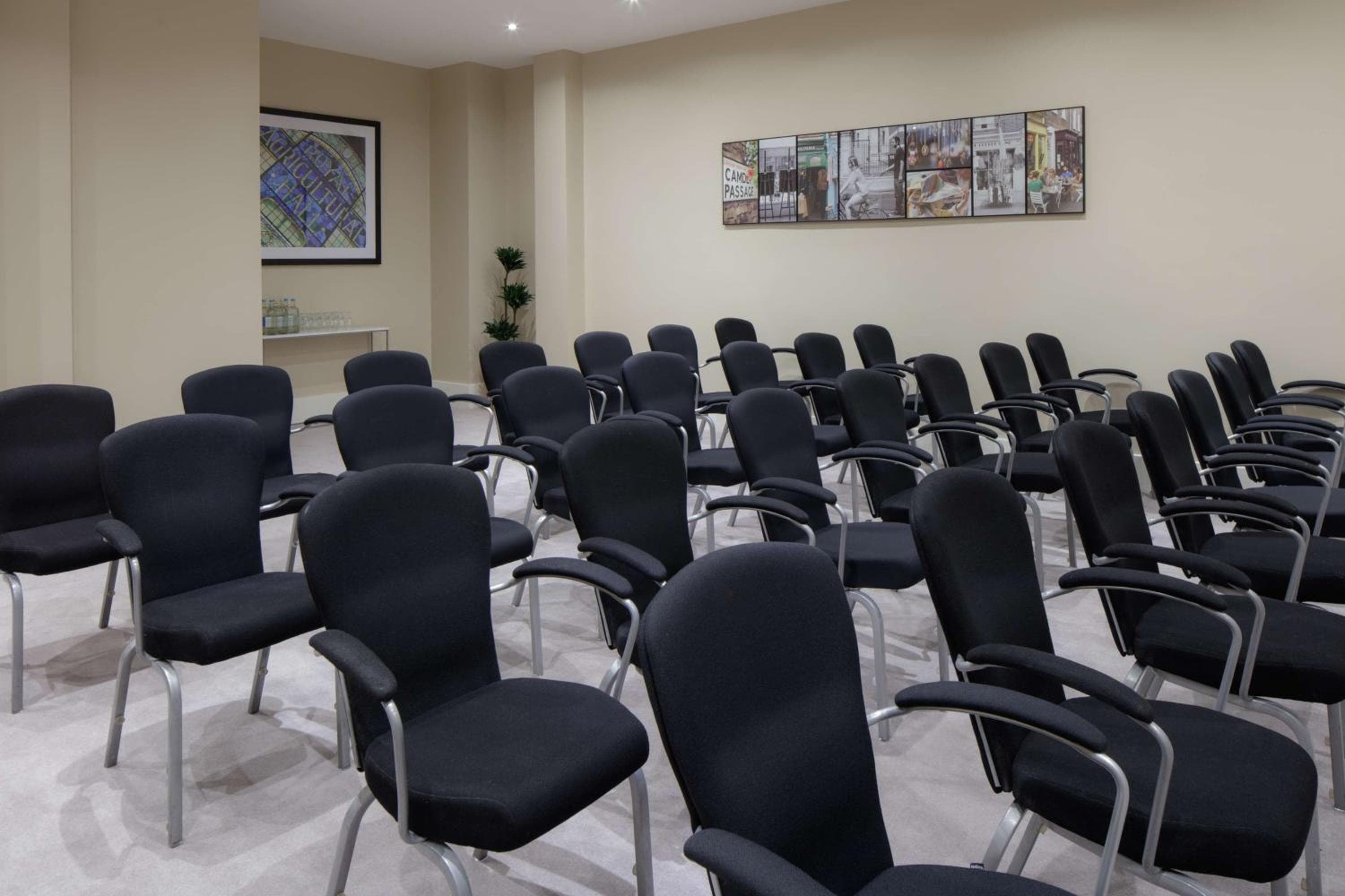 Hilton Londra Angel Islington — 16