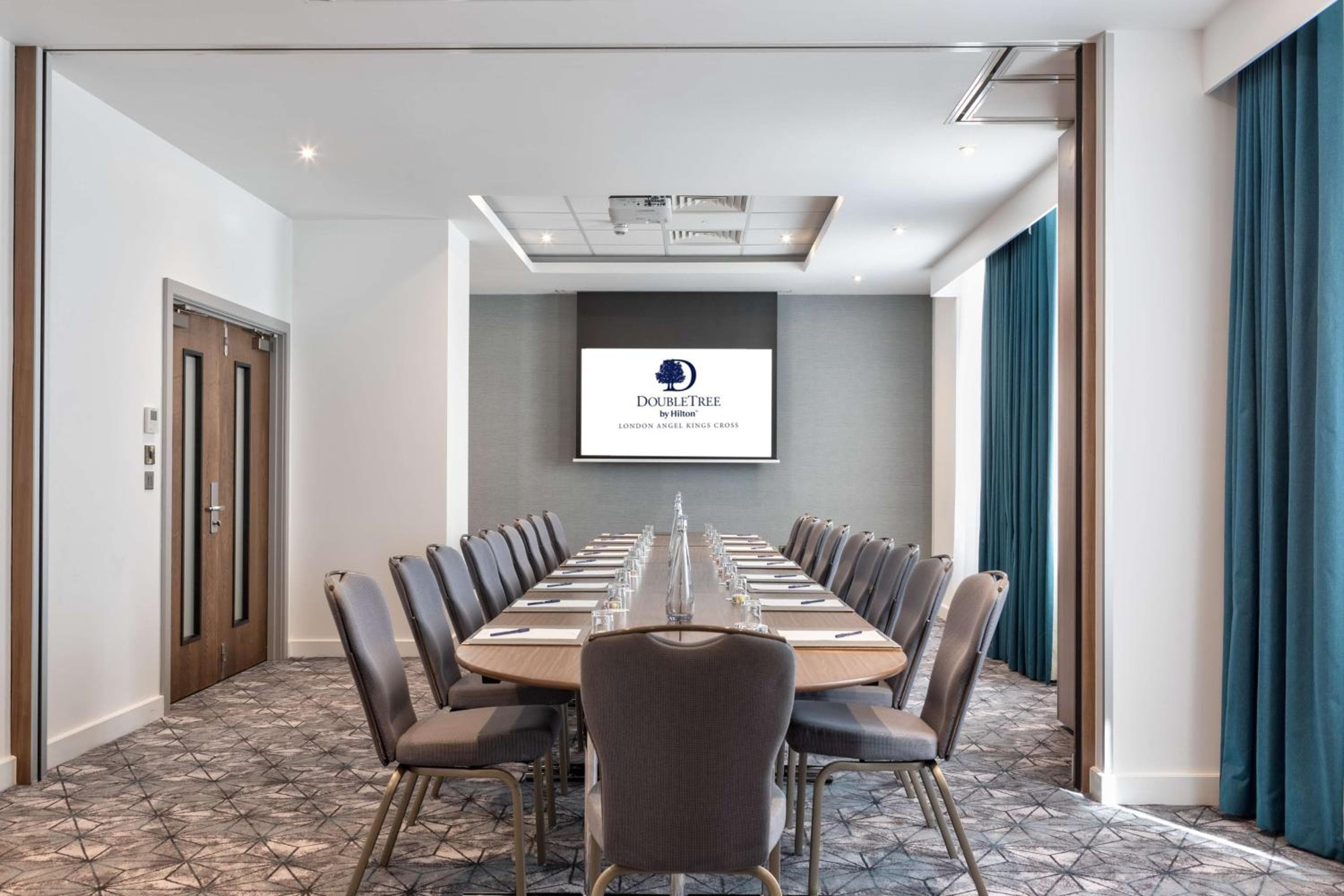 DoubleTree by Hilton Londres Angel Kings Cross — 4