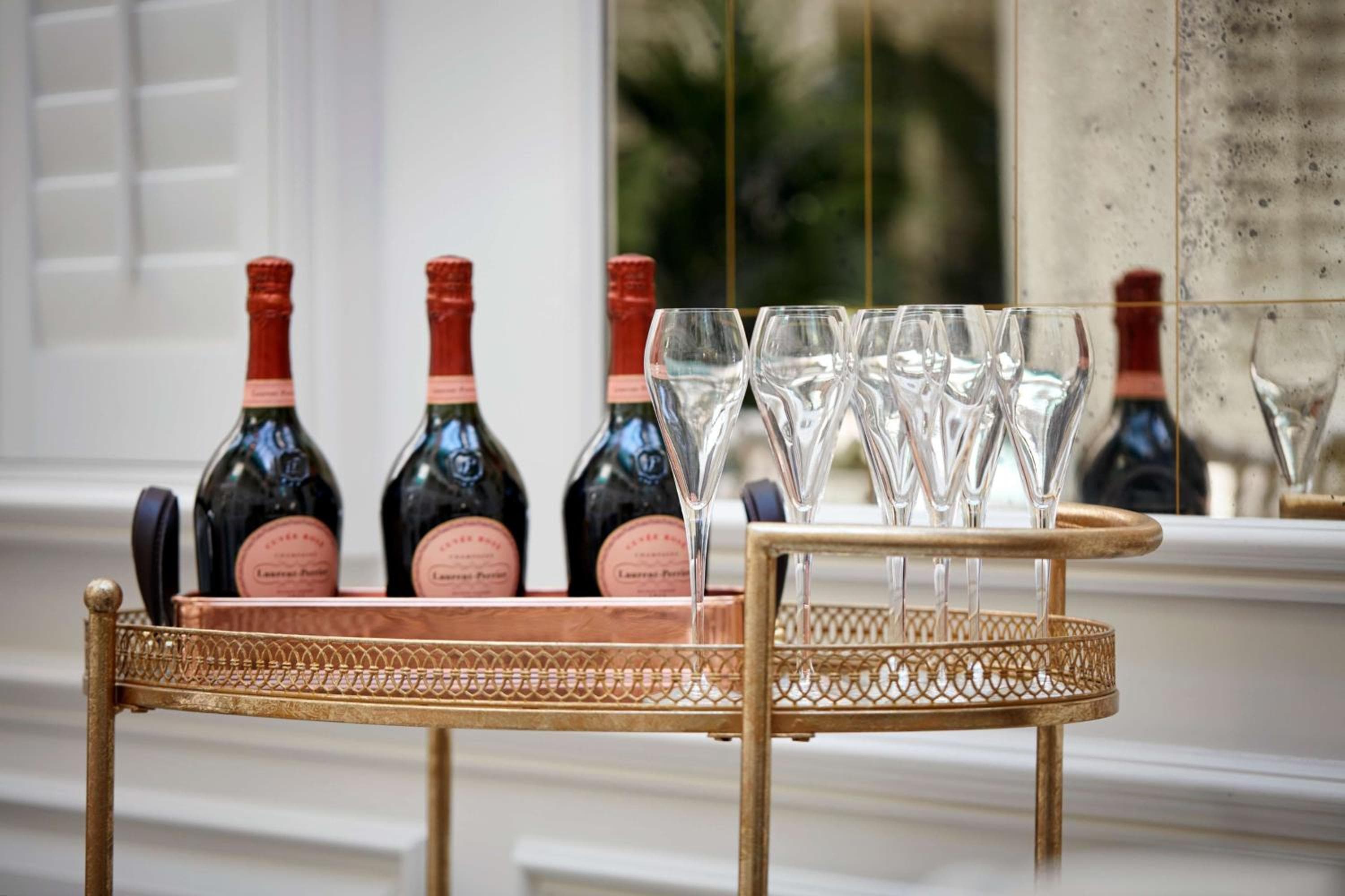 100 Queen's Gate Hotel Londra, Curio Collection by Hilton — 10
