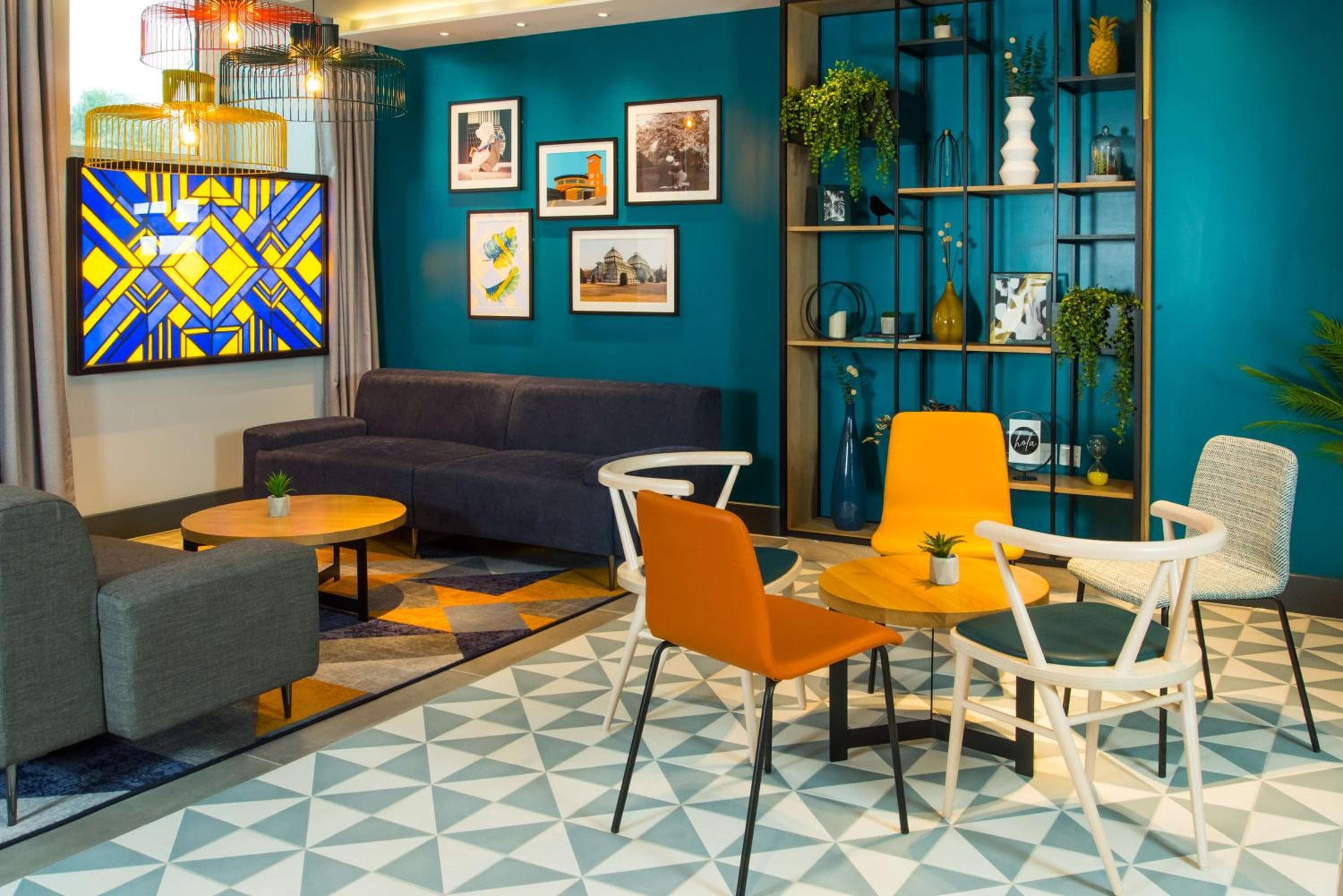Hampton by Hilton London Park Royal — 2