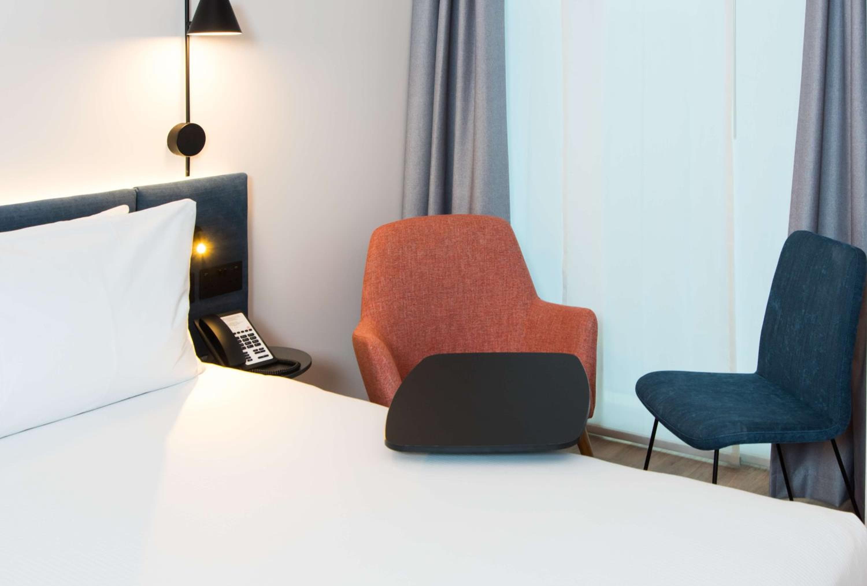 Hampton by Hilton London Park Royal — 26