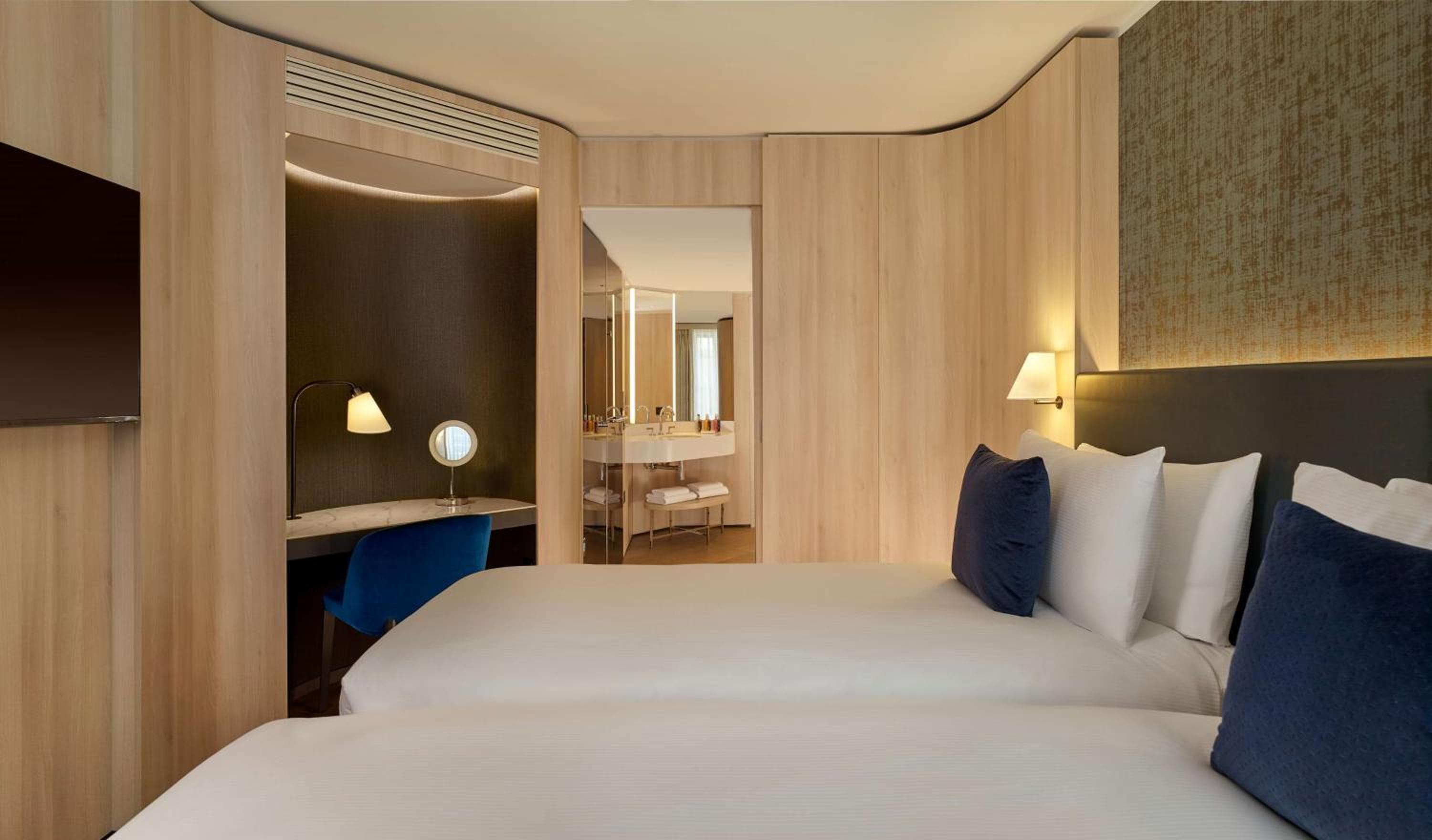 Riu Plaza London The Westminster hotel, 30 John Islip St, London, United Kingdom — photo 76