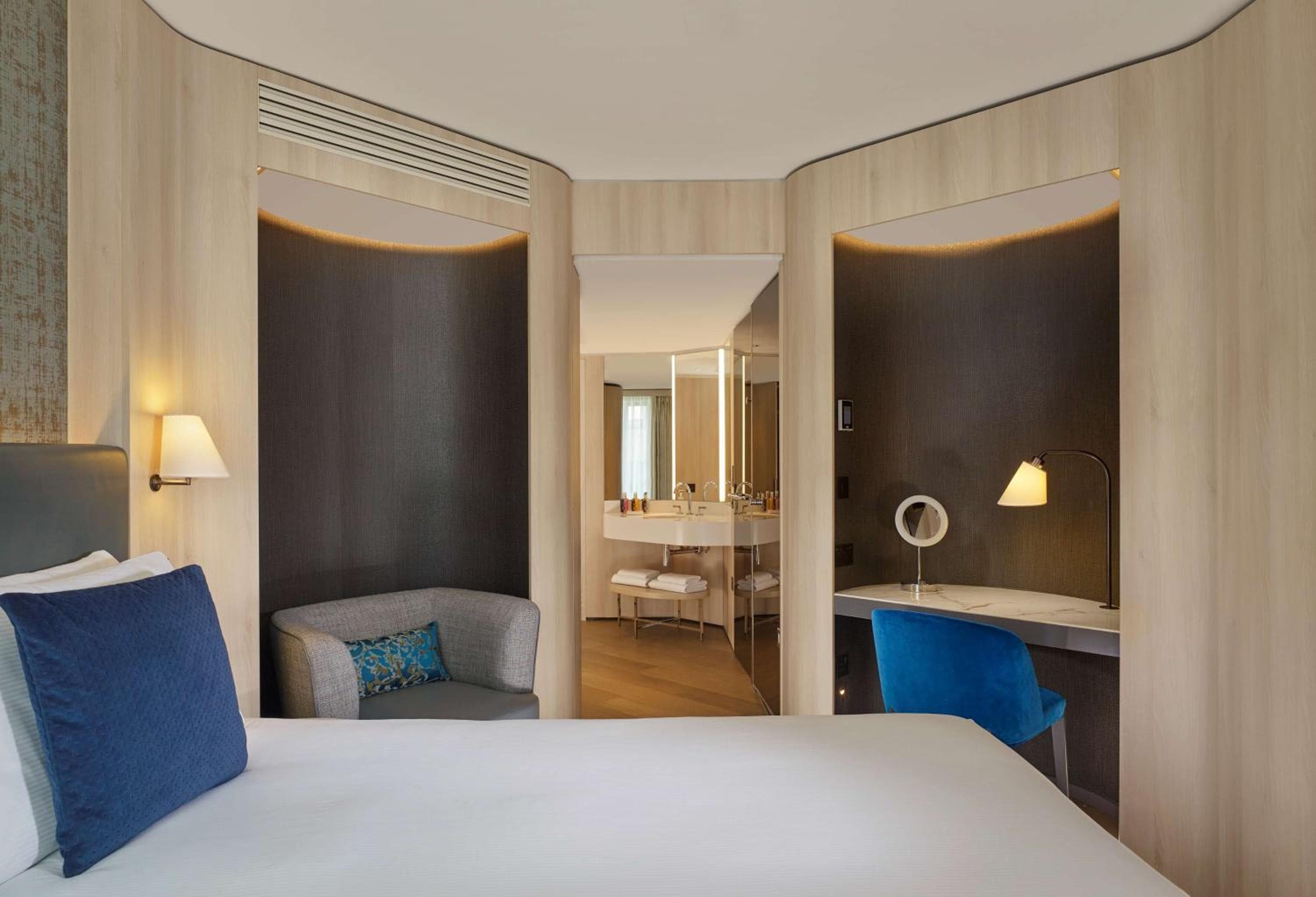 Riu Plaza London The Westminster hotel, 30 John Islip St, London, United Kingdom — photo 33