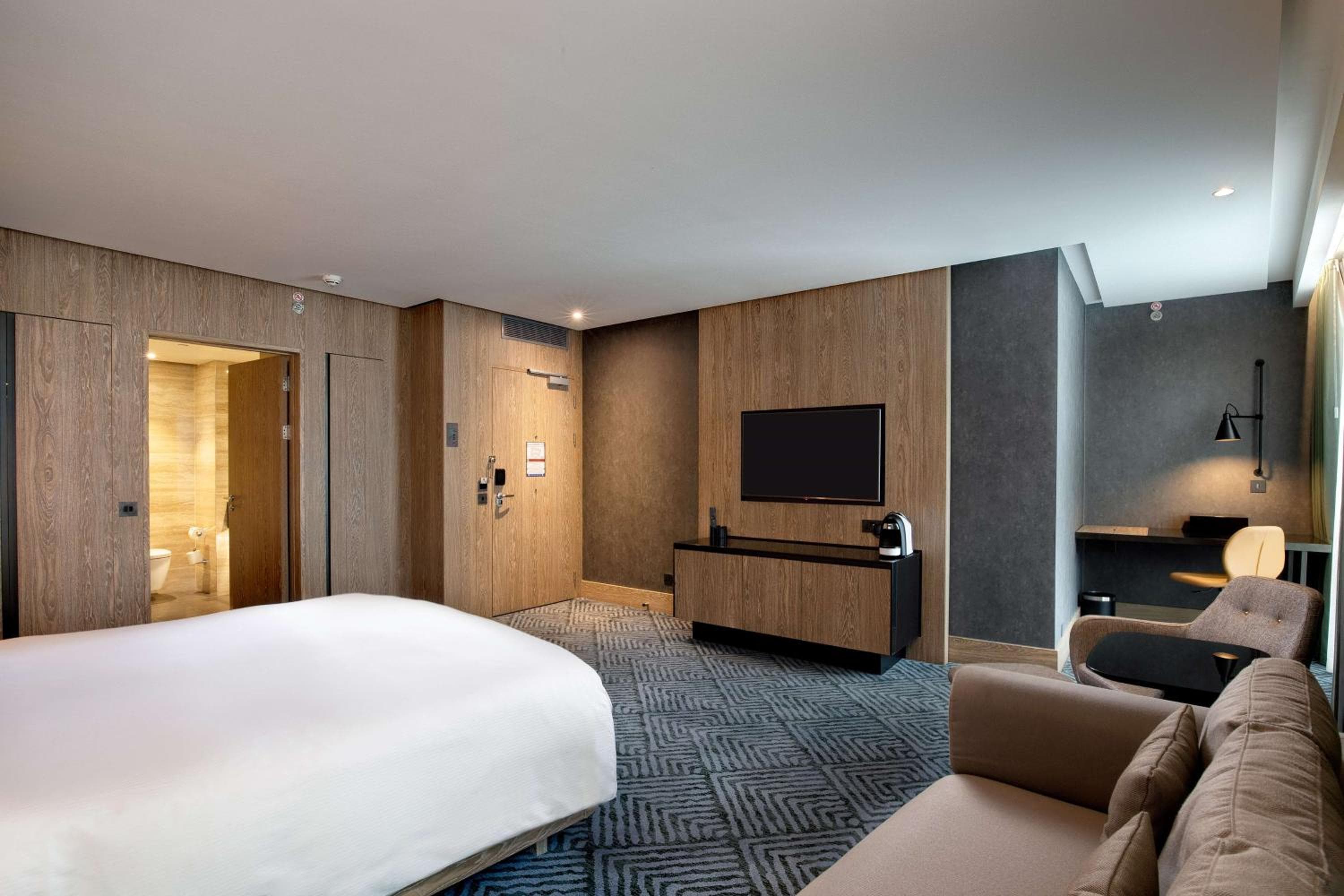 Hilton London Bankside — 29