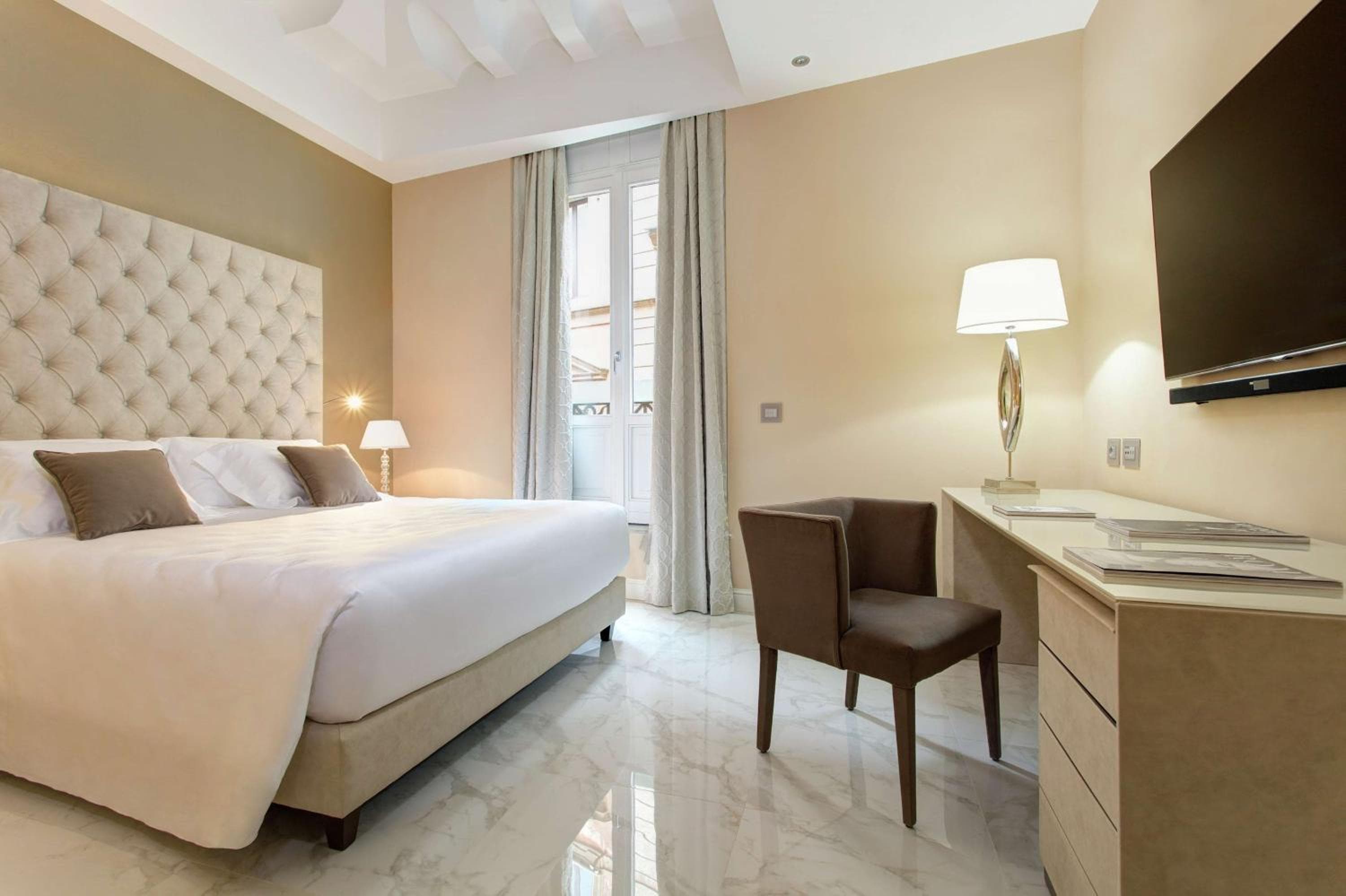 Hotel Aleph Roma, Curio Collection By Hilton — 16