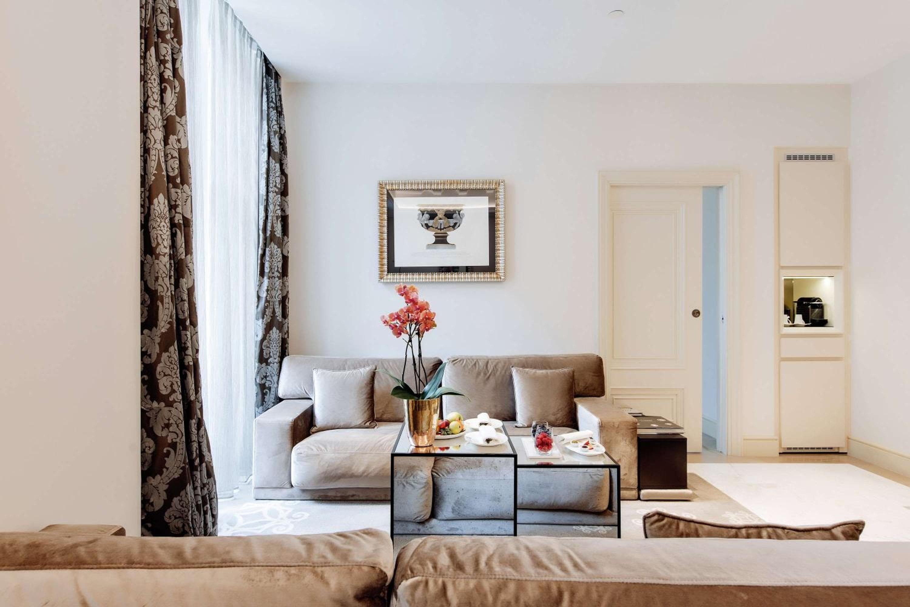 Hotel Aleph Roma, Curio Collection By Hilton — 19