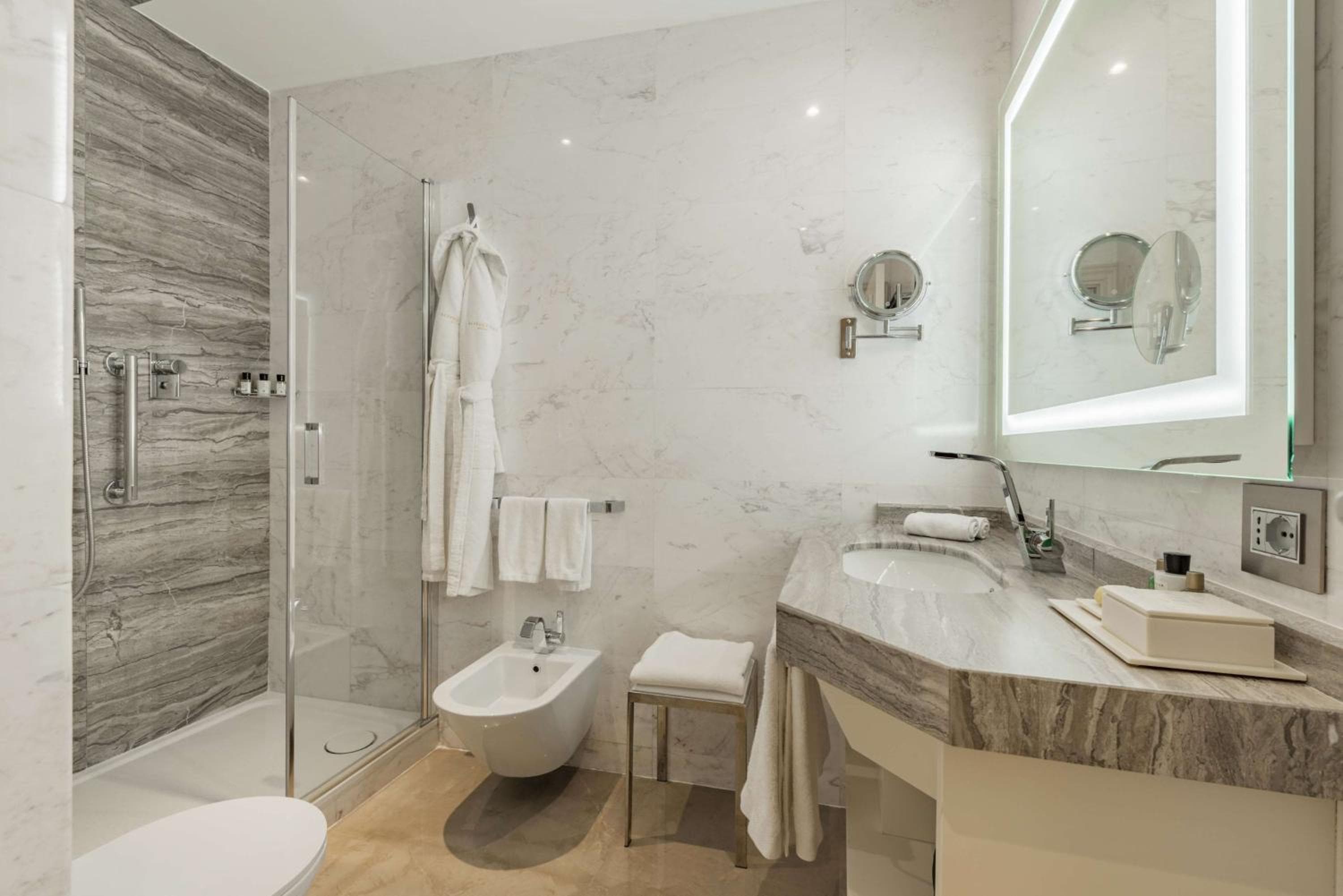 Aleph Rome Hotel, Curio Collection By Hilton — 28
