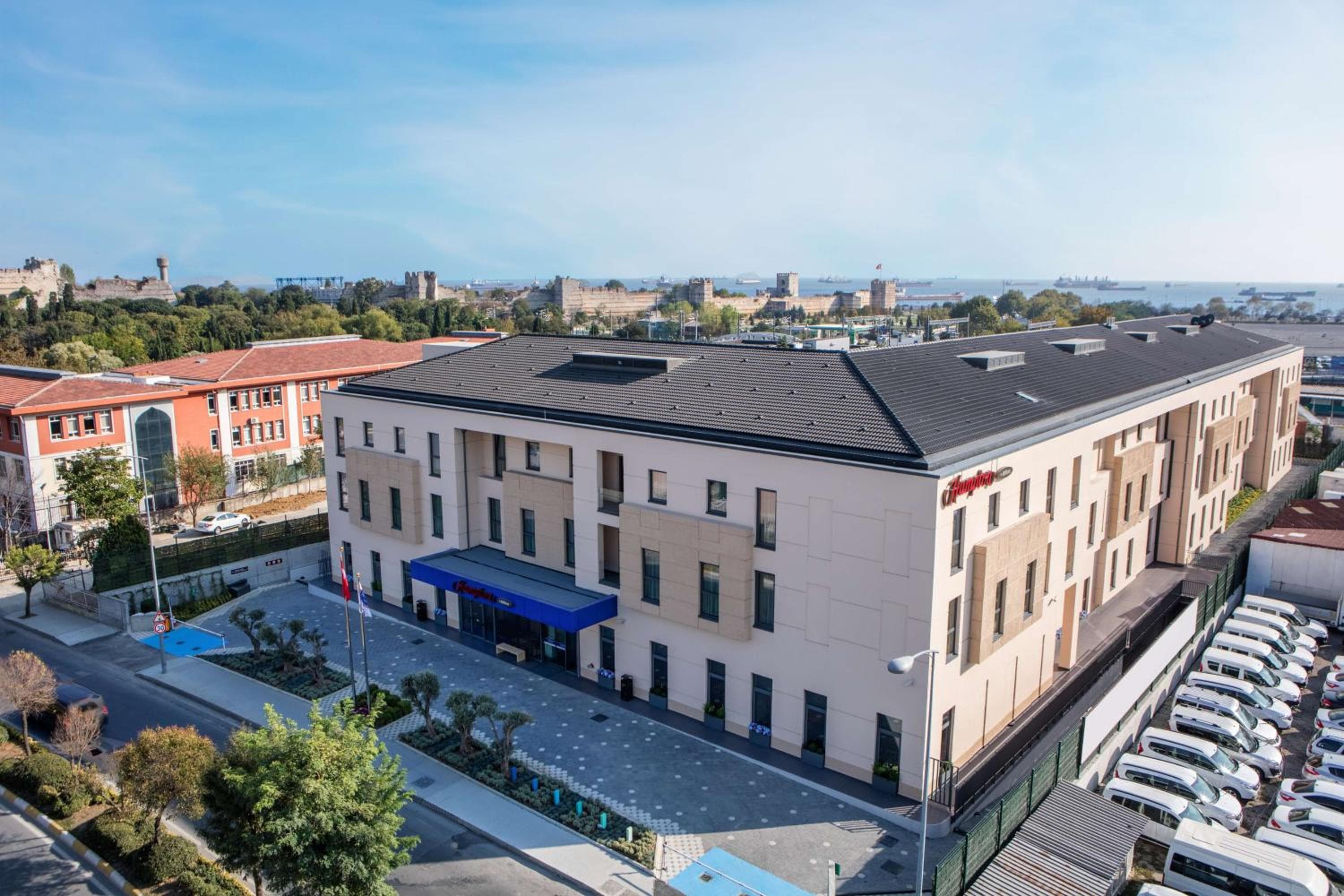 Hampton by Hilton Istanbul Zeytinburnu — 7